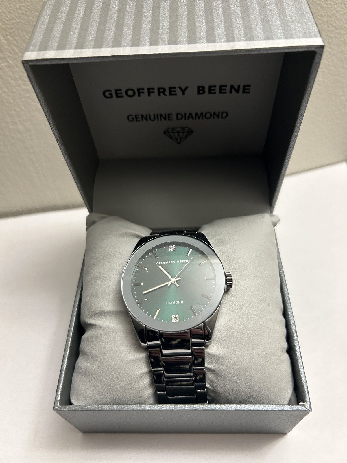Other Genuine Diamond Mens Luxury Watch Size ONE SIZE - 1 Preview
