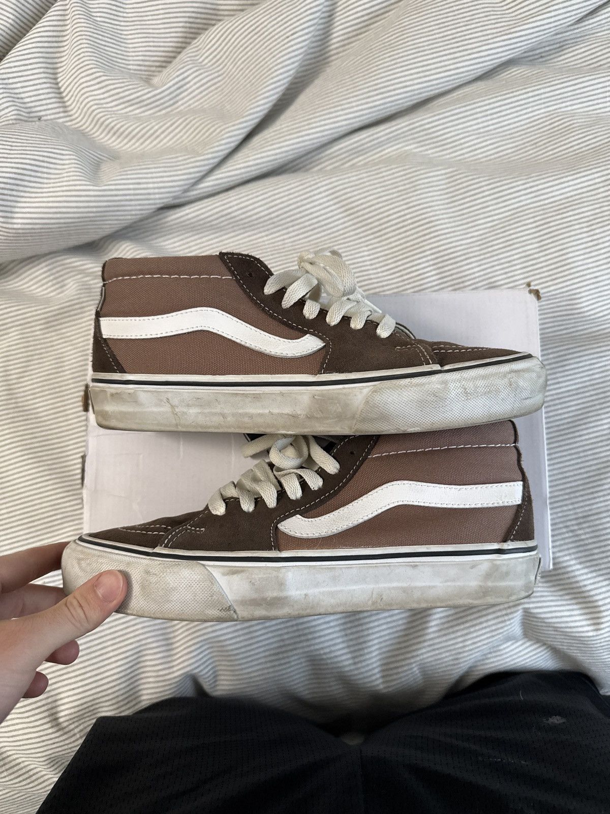JJJJound × Vans JJJJound Vans Vault Sk8-Mid LX Size US 7 / EU 40 - 1 Thumbnail