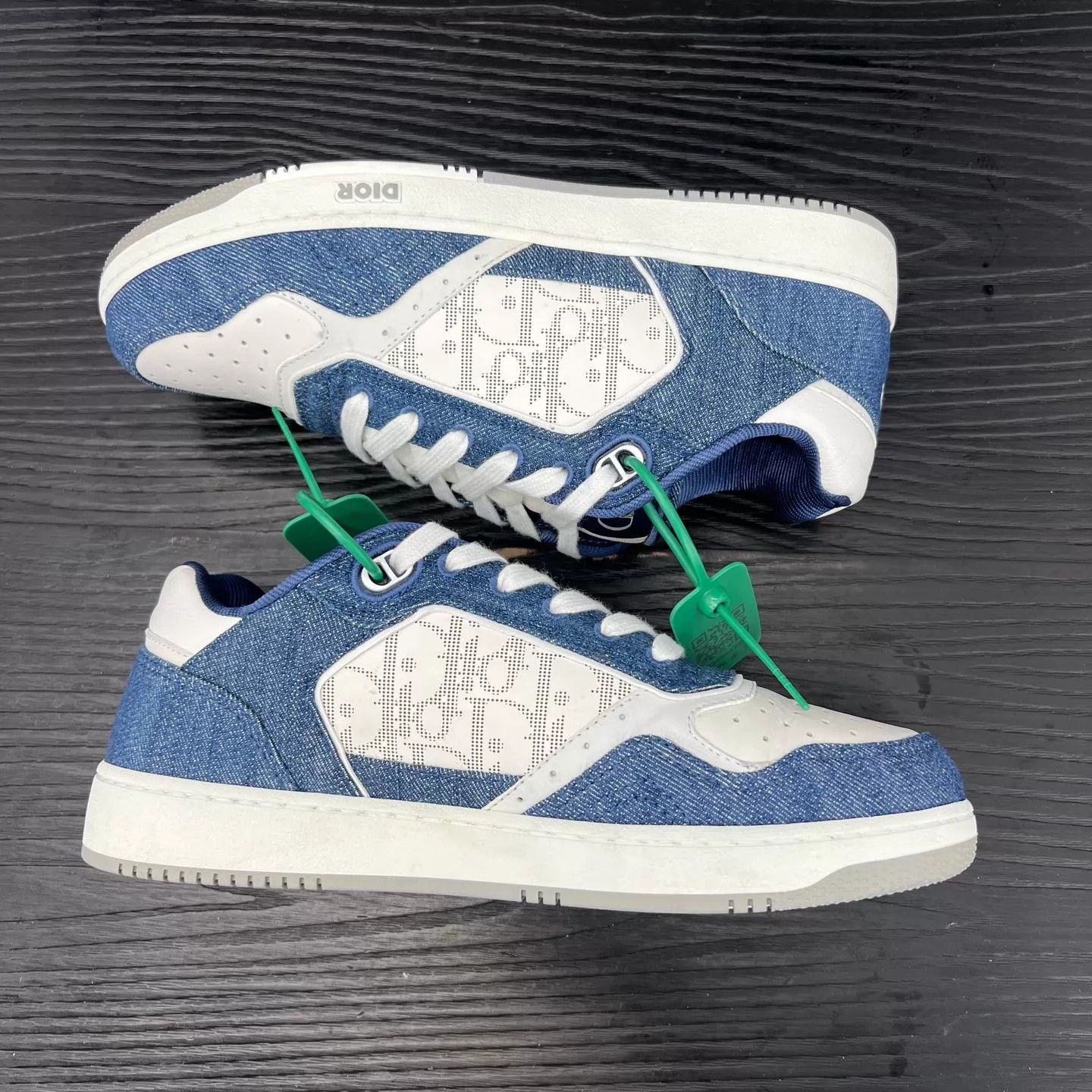 Dior Dior B27 Denim White Blue 40 99 New Original Box Size US 7 / EU 40 - 2 Thumbnail