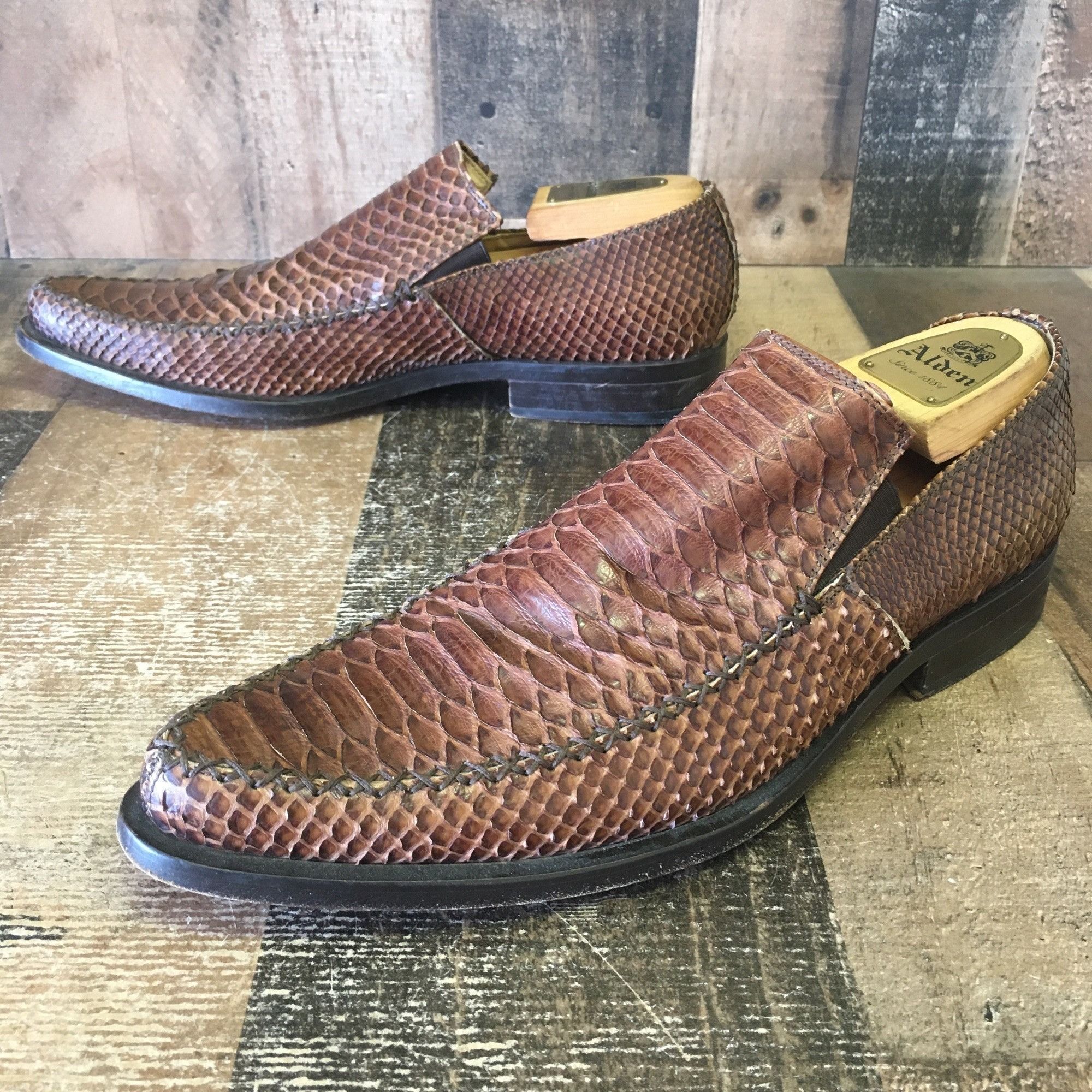 Roberto Cavalli Roberto Cavalli Italy Snakeskin Loafers Mens  display picture 3