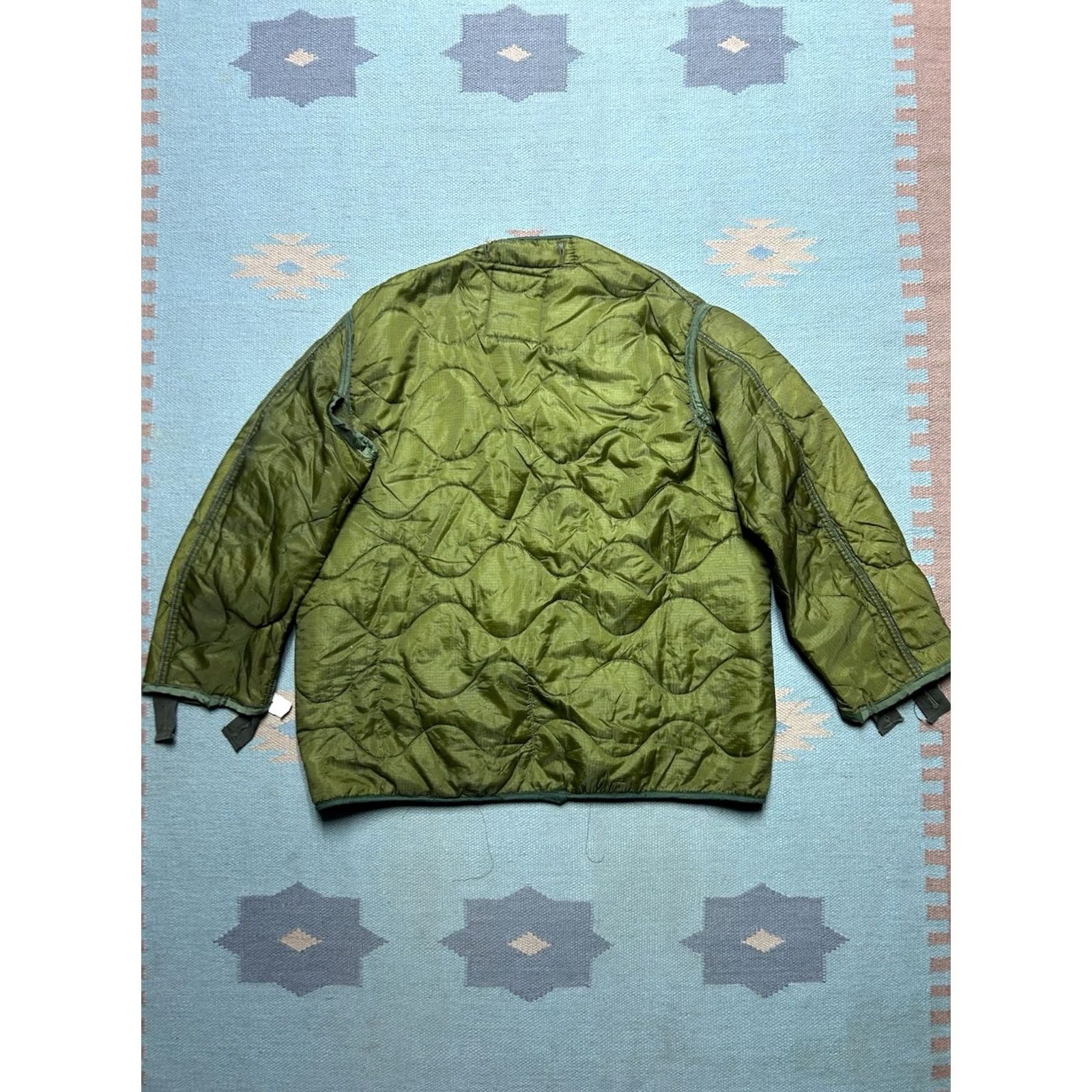 Vintage VINTAGE Field M65 Coat Military Jacket Liner Green Quilted Small Mens Shirt? Size US S / EU 44-46 / 1 - 5 Thumbnail