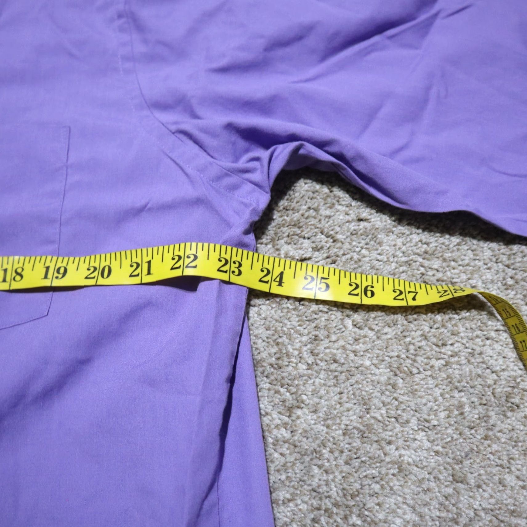 Van Heusen Van Heusen Shirt Button-Up Adult Men 17 Purple Long Sleeve Solid Cotton Blend 17 34/35 Size US XL / EU 56 / 4 - 5 Thumbnail