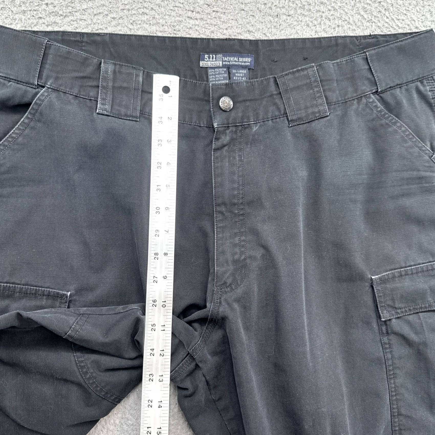 Vintage 5.11 Tactical Pants Cargo 2XL Regular Black Men's TDU Utility Cargo Pocket Size US 39 - 6 Thumbnail
