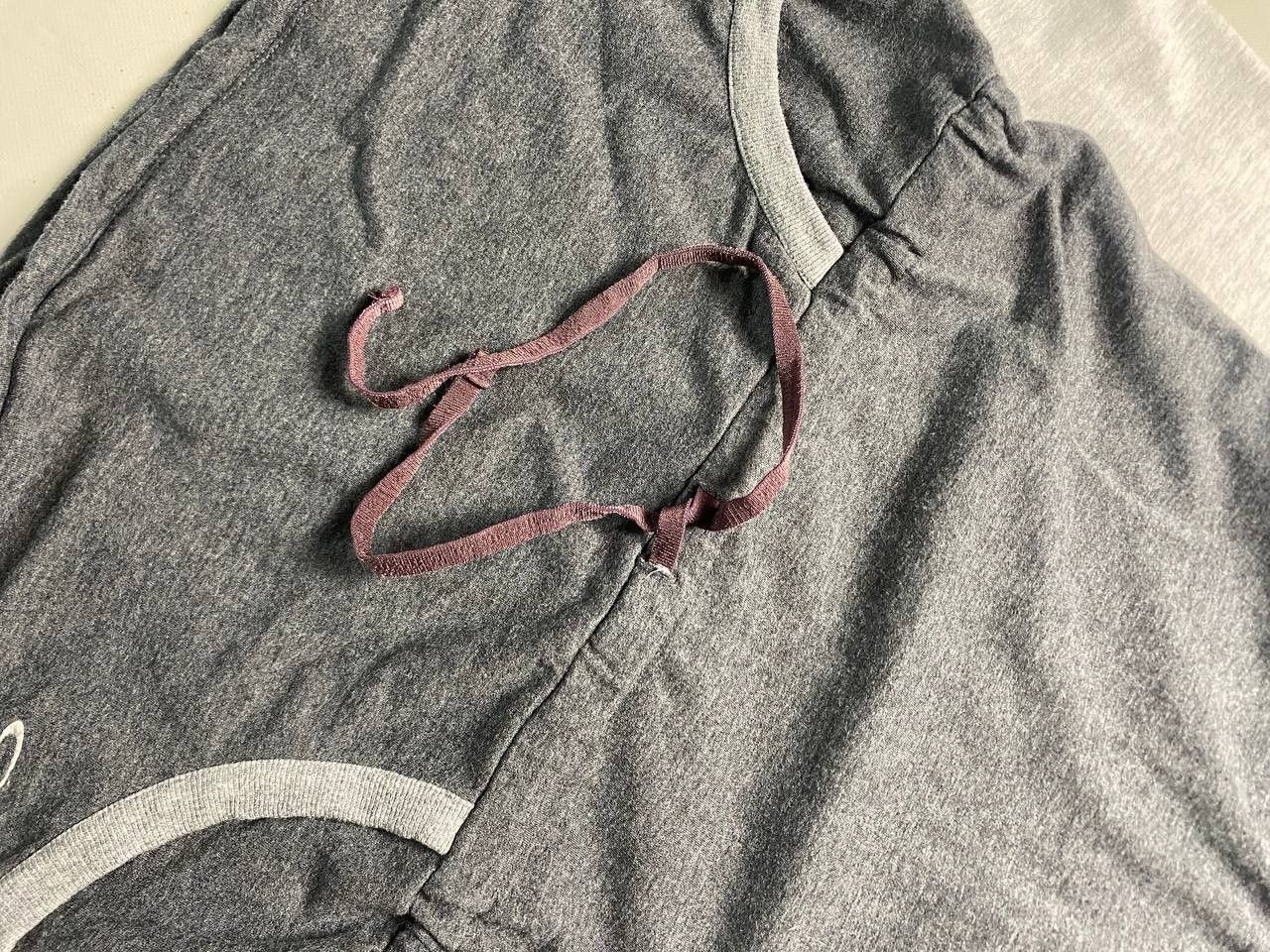 Oakley Vintage Oakley Hoodie Size M / US 6-8 / IT 42-44 - 6 Thumbnail