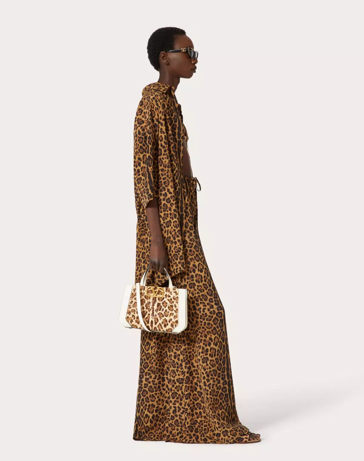 Valentino o1s1wg110625 Animalier Crepe Blouse in Leopard/Brown Size S / US 4 / IT 40 - 3 Thumbnail