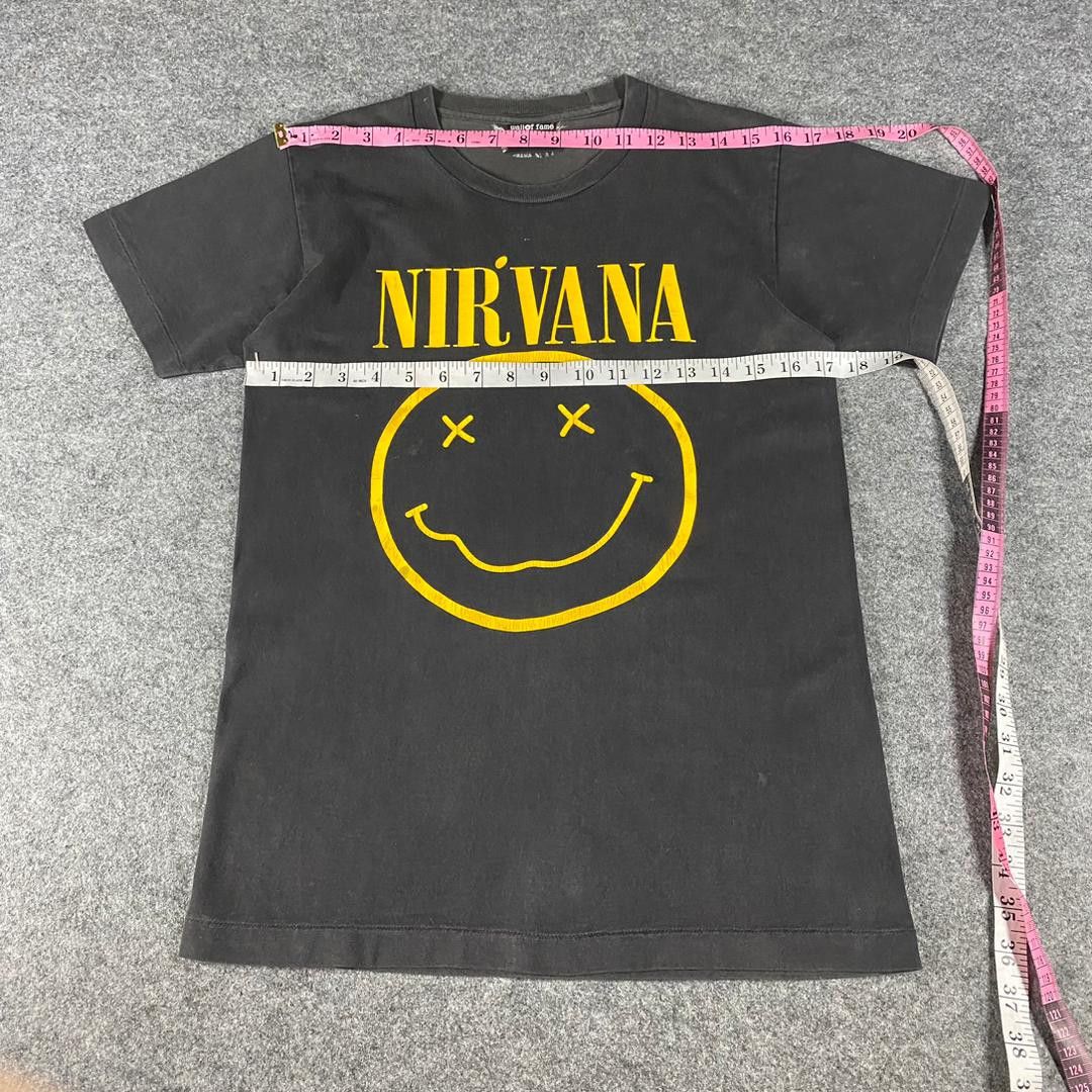 Nirvana Vintage Nirvana Nevermind Smile Tshirt Size US S / EU 44-46 / 1 - 3 Thumbnail