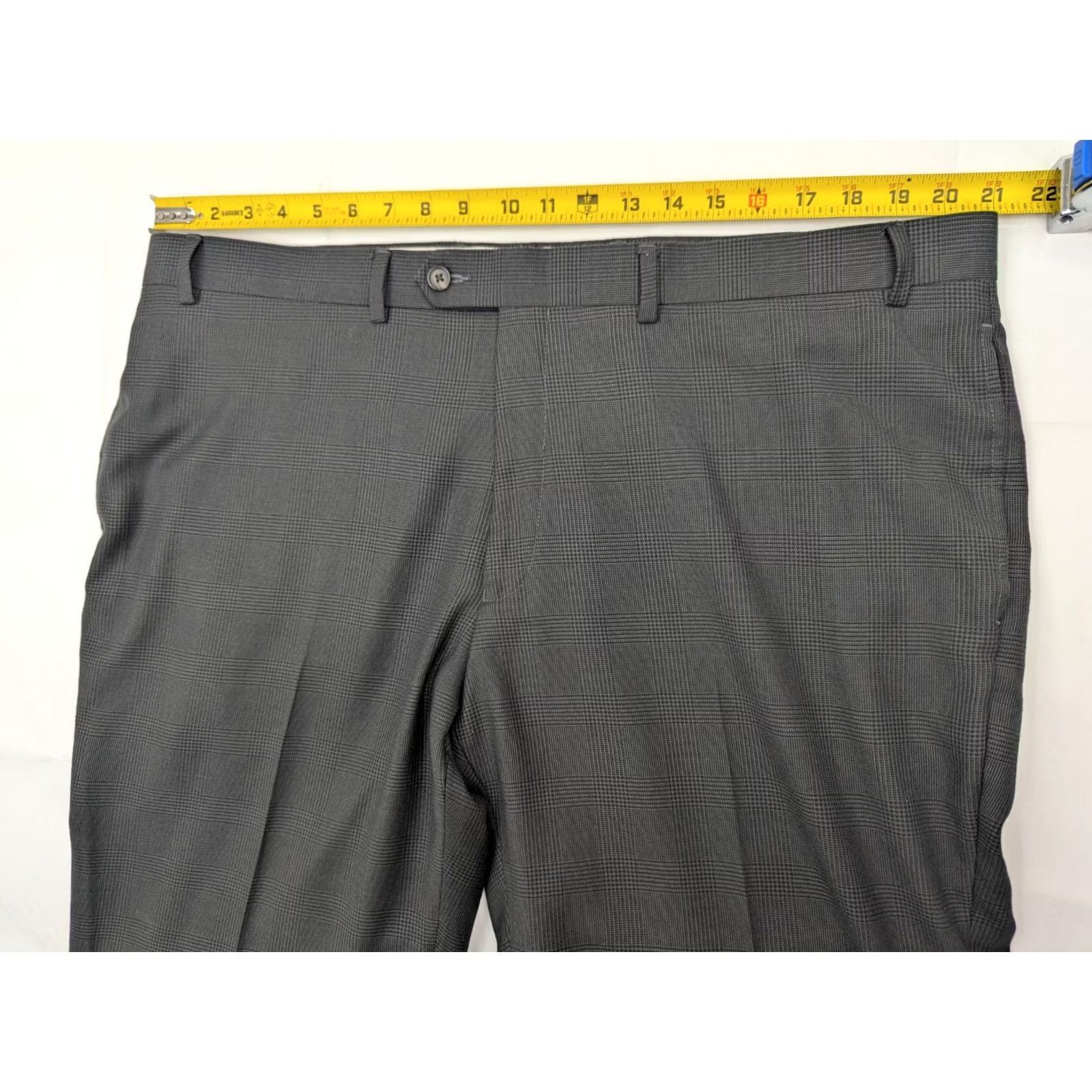 Ralph Lauren Ralph Lauren Dress Pants Plaid Windowpane Gray 42x30 Men's Slim Regular Rise Pleated Slacks, 42, Polyester Rayon, Vintage No, Business Formal Casual Size US 42 / EU 58 - 6 Thumbnail