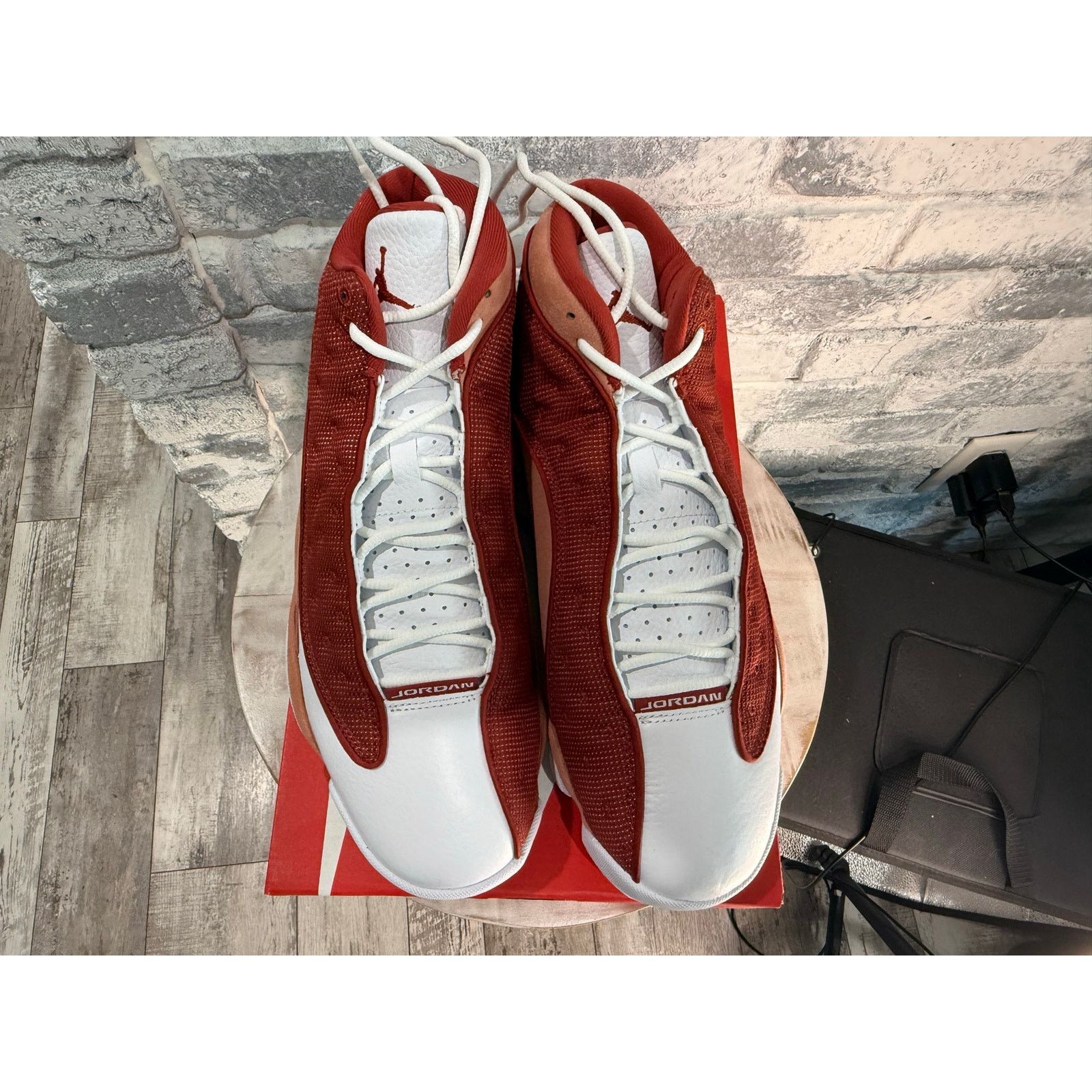 Jordan Brand Jordan 13 Retro Dune Red Size 11 DJ5982-601 Size US 11 / EU 44 - 2 Thumbnail