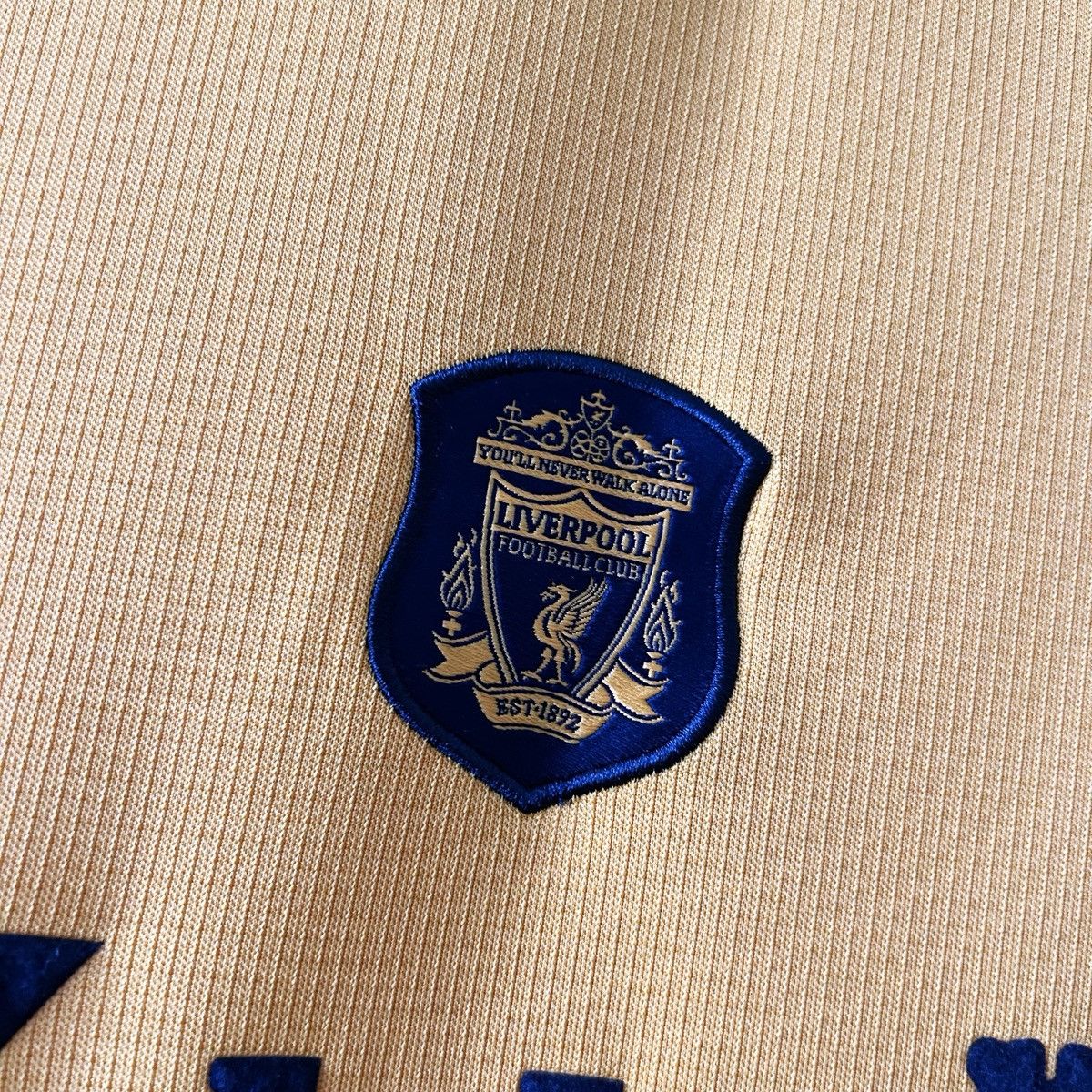 Vintage Liverpool jersey vintage 2000 2002 soccer football Size US M / EU 48-50 / 2 - 4 Thumbnail