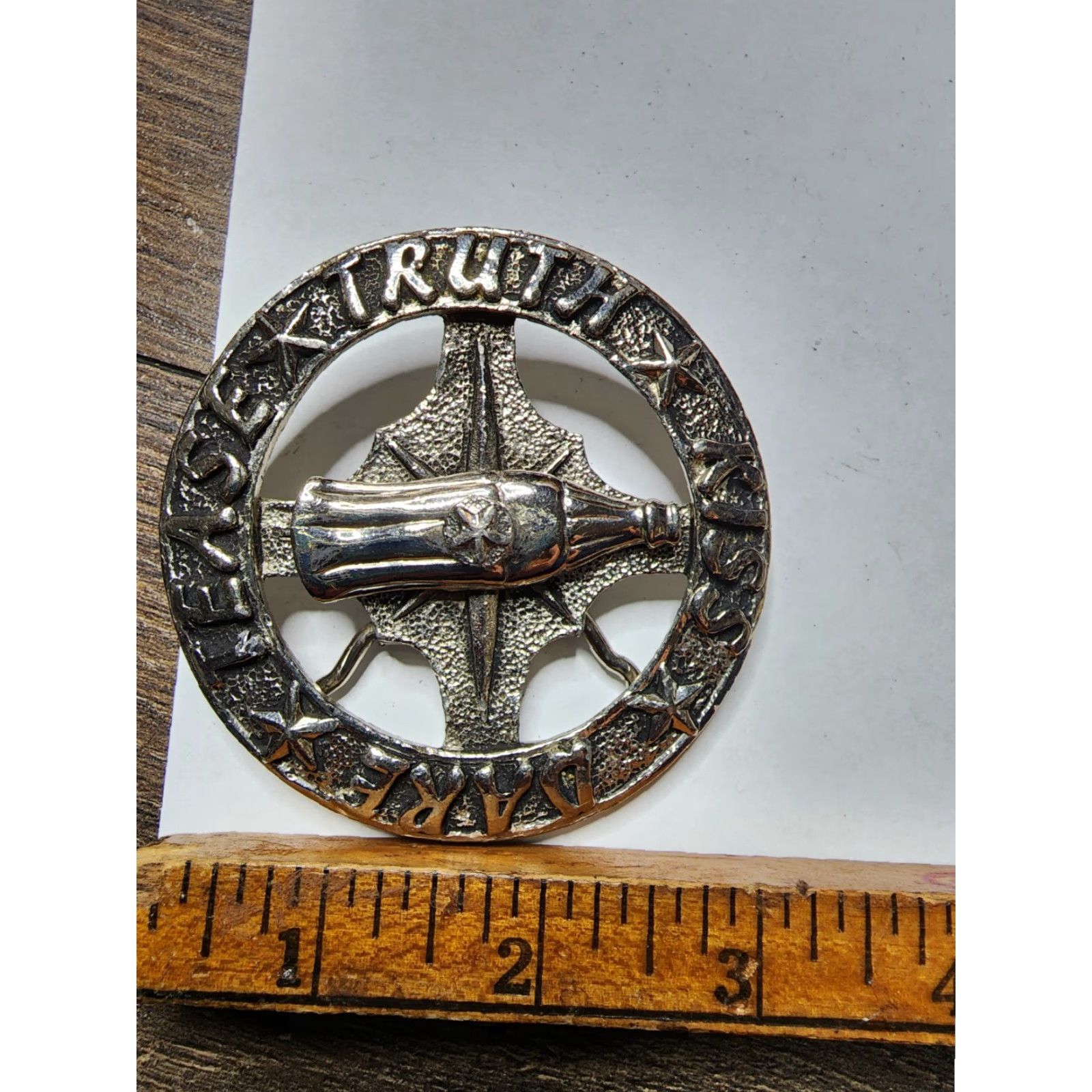 Vintage VINTAGE Silver Star Spin The Bottle Belt Buckle Metal Silver 1990s Unisex Size ONE SIZE - 3 Thumbnail