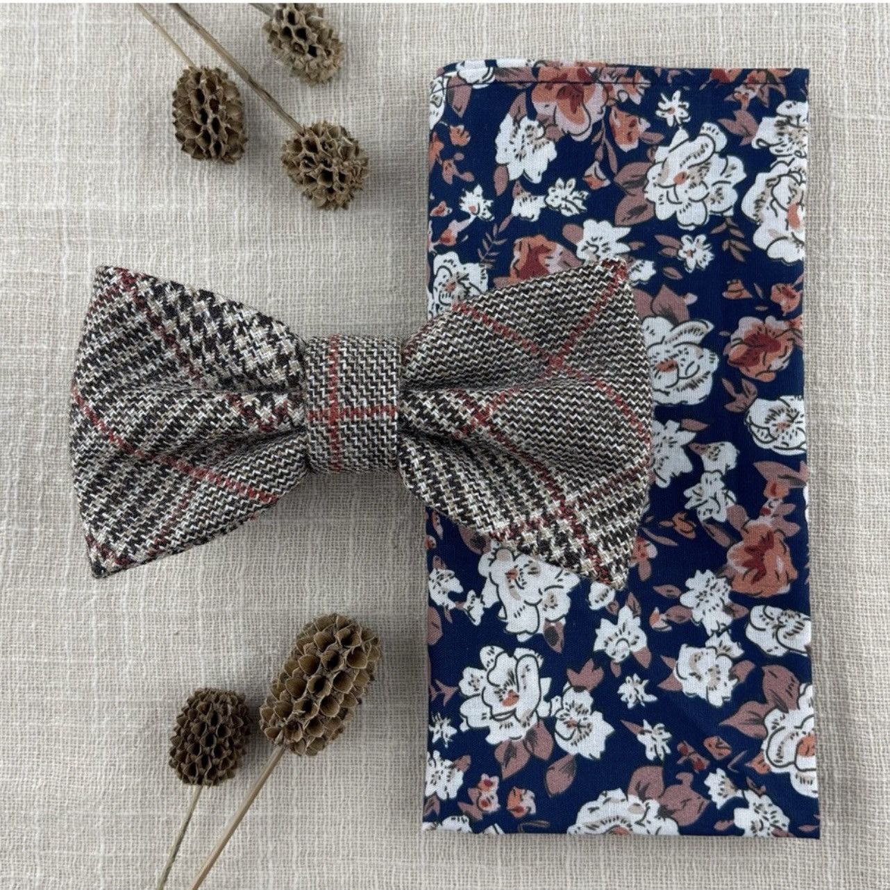 Other Men’s Glencheck Wool Bow Tie & Navy Floral Pocket Square Set Size ONE SIZE - 1 Thumbnail