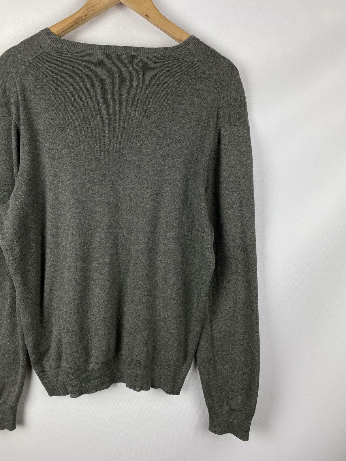 Vintage Polo by Ralph Lauren vintage men’s v-neck sweater pullover Size US M / EU 48-50 / 2 - 16 Thumbnail