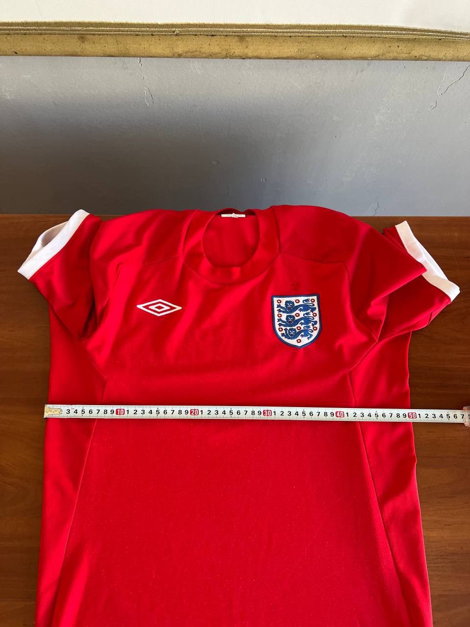 Umbro 2010/12 ENGLAND TEAM AWAY SOCCER JERSEY FOOTBALL SHIRT UMBRO Size US S / EU 44-46 / 1 - 12 Thumbnail
