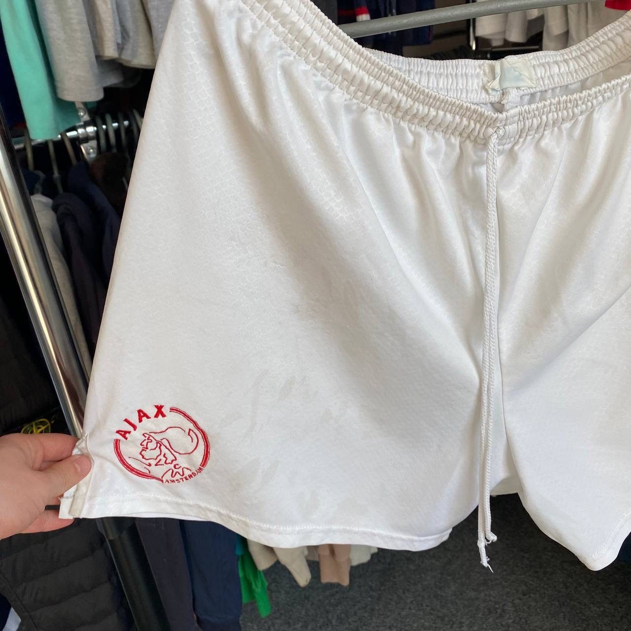 Umbro × Vintage Vintage Umbro FC Ajax 80’s-90’s rare home soccer shorts Size US 34 / EU 50 - 2 Thumbnail
