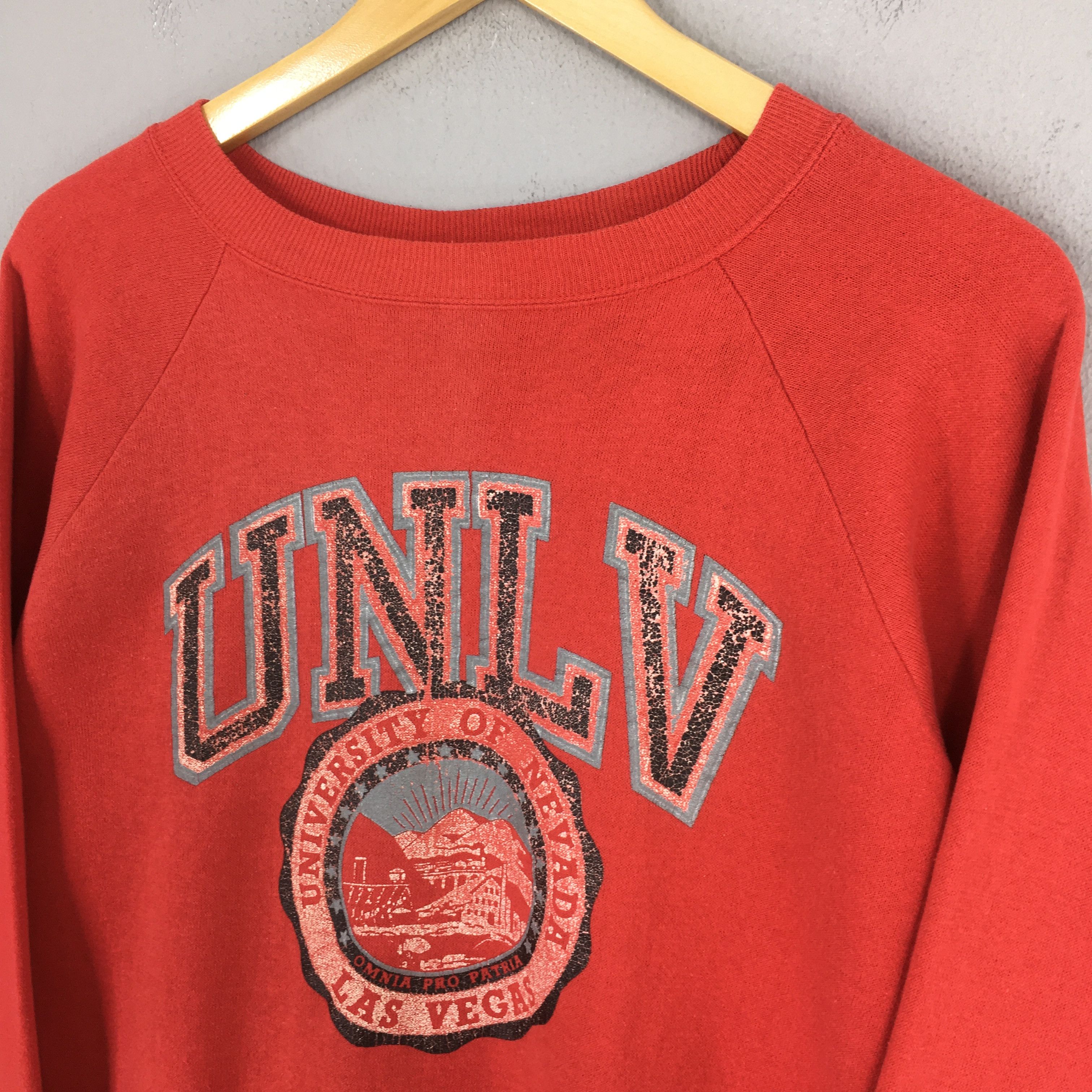 Champion × NCAA × Vintage 1980s Champion University Nevada Las Vegas Sweatshirt XL Size US XL / EU 56 / 4 - 3 Thumbnail