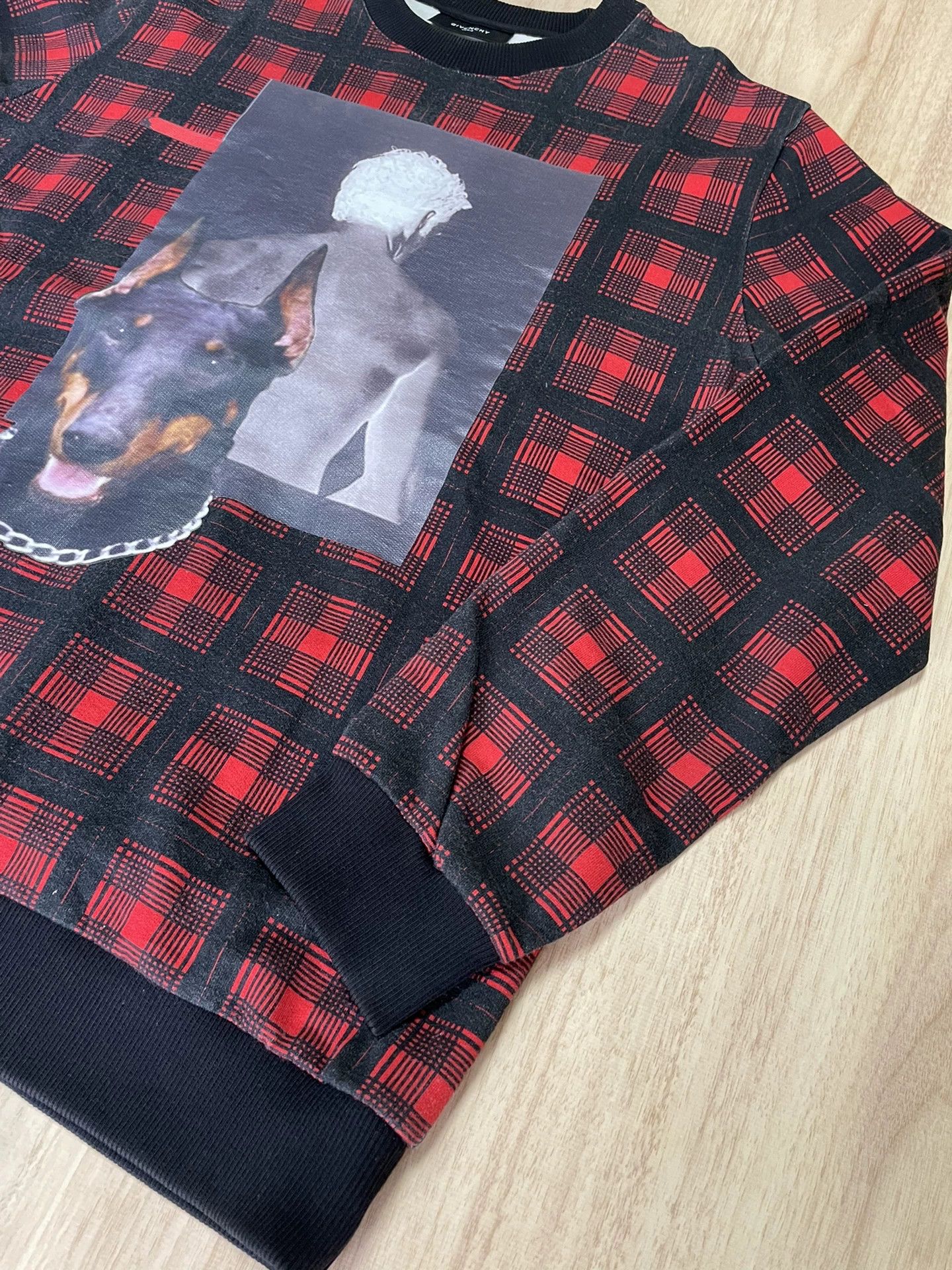 Givenchy Givenchy red check Doberman head sweatshirt M Bieber Size US M / EU 48-50 / 2 - 4 Thumbnail