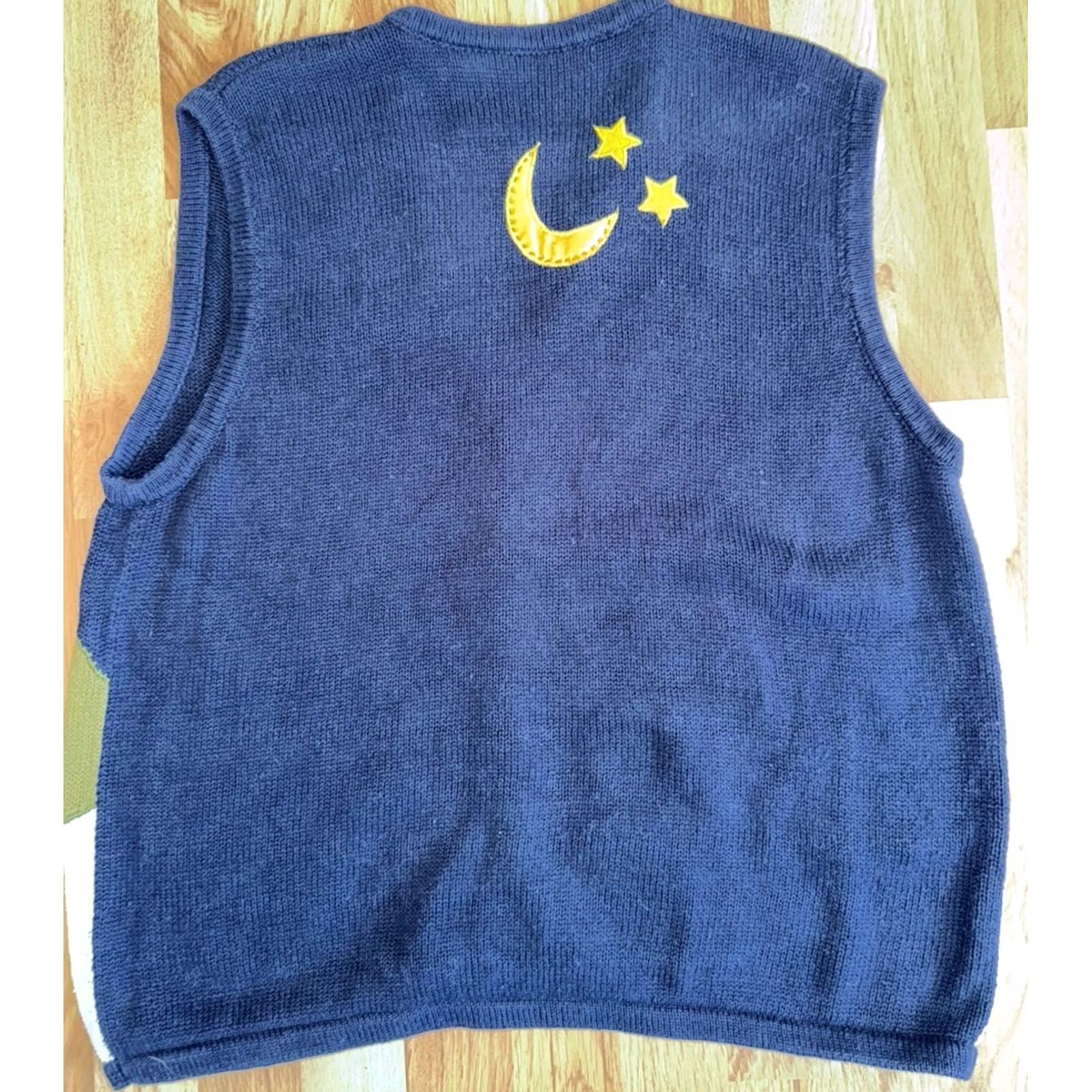 Vintage VINTAGE Bobbie Brooks Holiday Cardigan Vest Women's 18W/20W Blue Button Embroidered Size XXL / US 16-18 / IT 52-54 - 3 Thumbnail