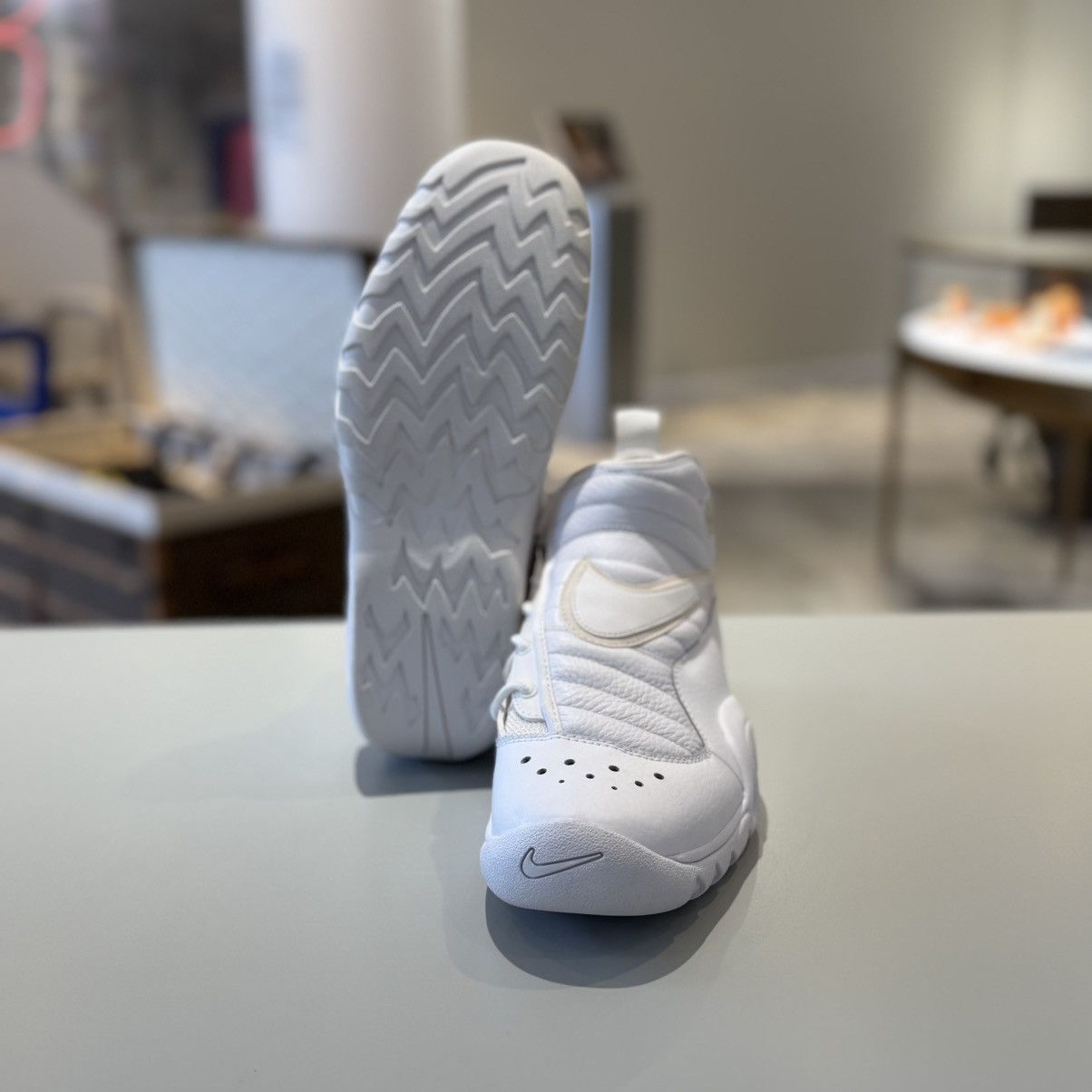 Nike Nike Air Shake NDestrukt Triple White Size US 11 / EU 44 - 3 Thumbnail