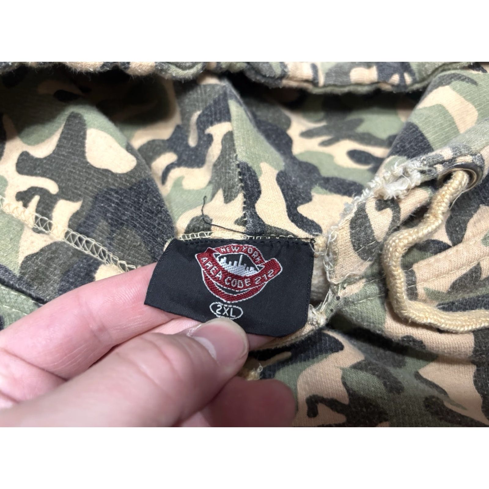 Area Vtg New York Area Code 212 Boxy Hoodie Sweatshirt Camouflage Woodland XXL I4 Size US XL / EU 56 / 4 - 2 Thumbnail