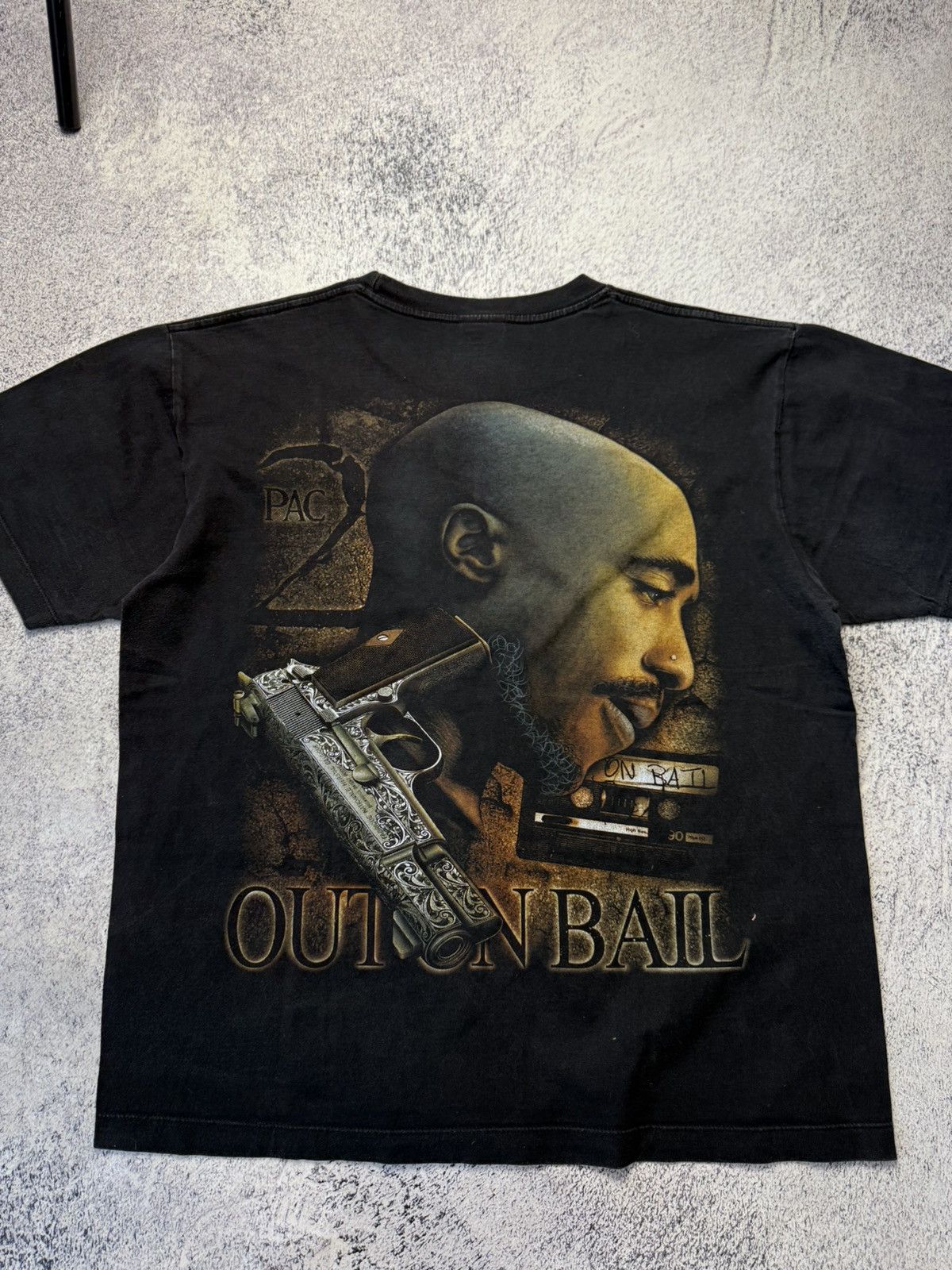 Vintage Vintage 2Pac Rap Tee Rock Tees 1996 Grail Very Rare Tee L Size US L / EU 52-54 / 3 - 18 Thumbnail