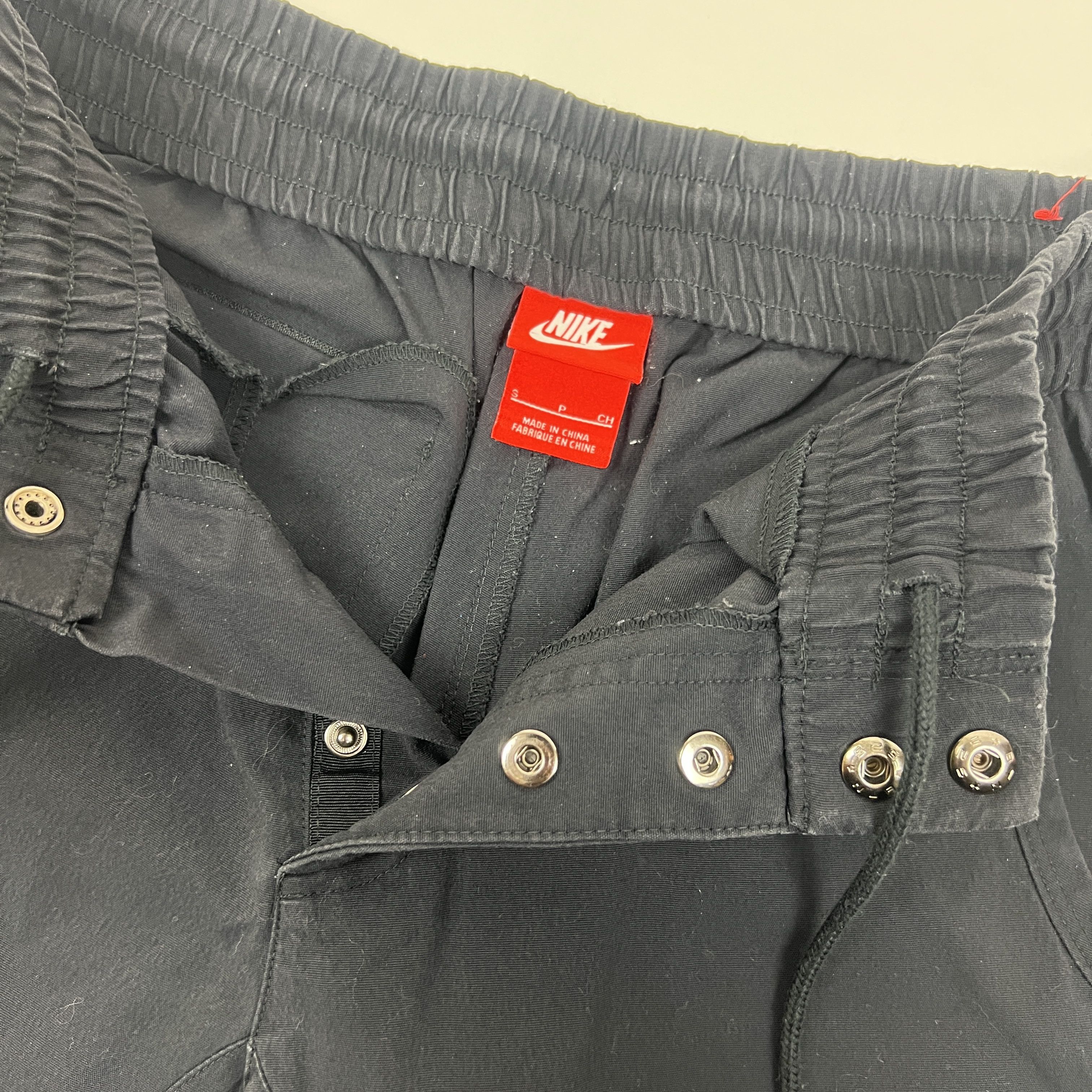 Nike Nike Cuffed Jogger Pants Size US 26 / EU 42 - 2 Thumbnail