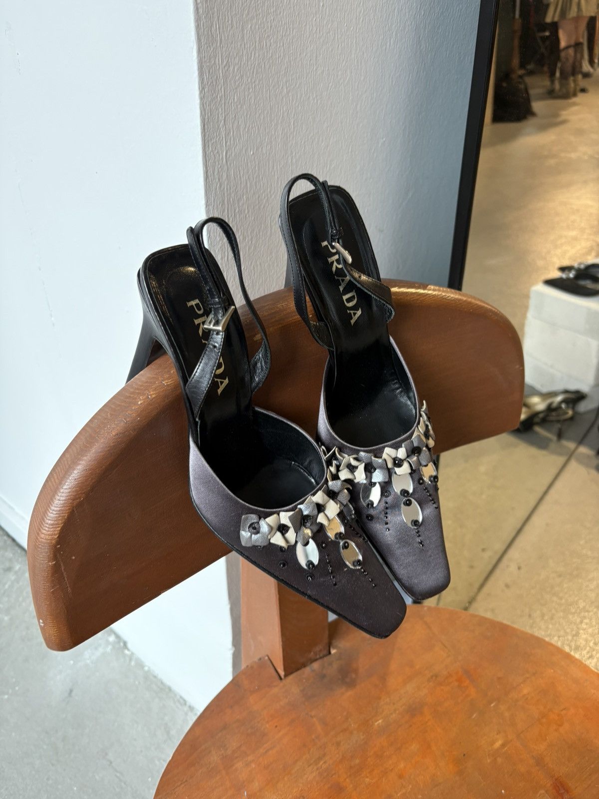 Prada Prada FW99 satin floral heels Size US 8.5 / IT 38.5 - 12 Thumbnail