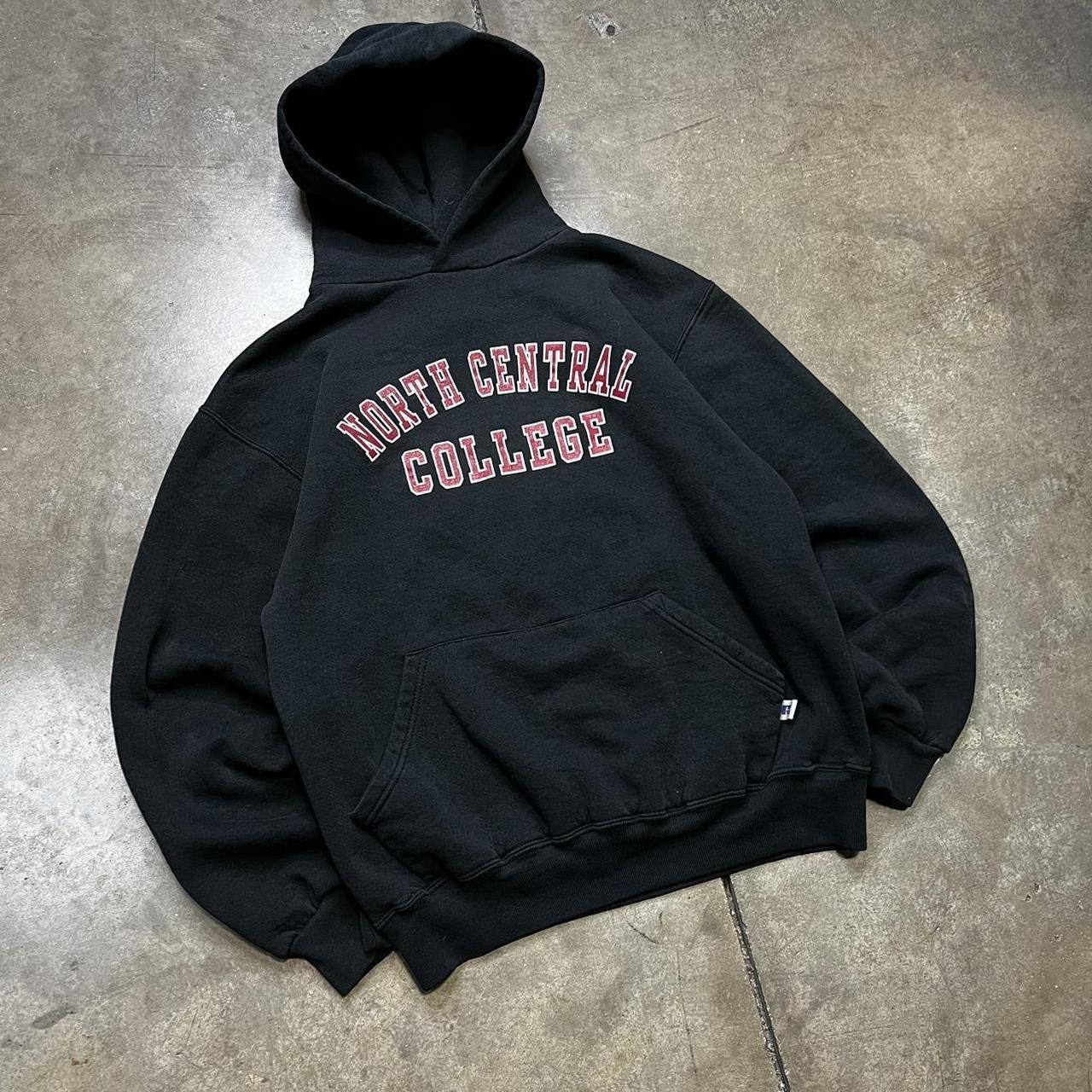 Russell Athletic × Vintage Vintage Russell Athletic Hoodie Sweatshirt Faded Black Boxy Size US S / EU 44-46 / 1 - 2 Thumbnail