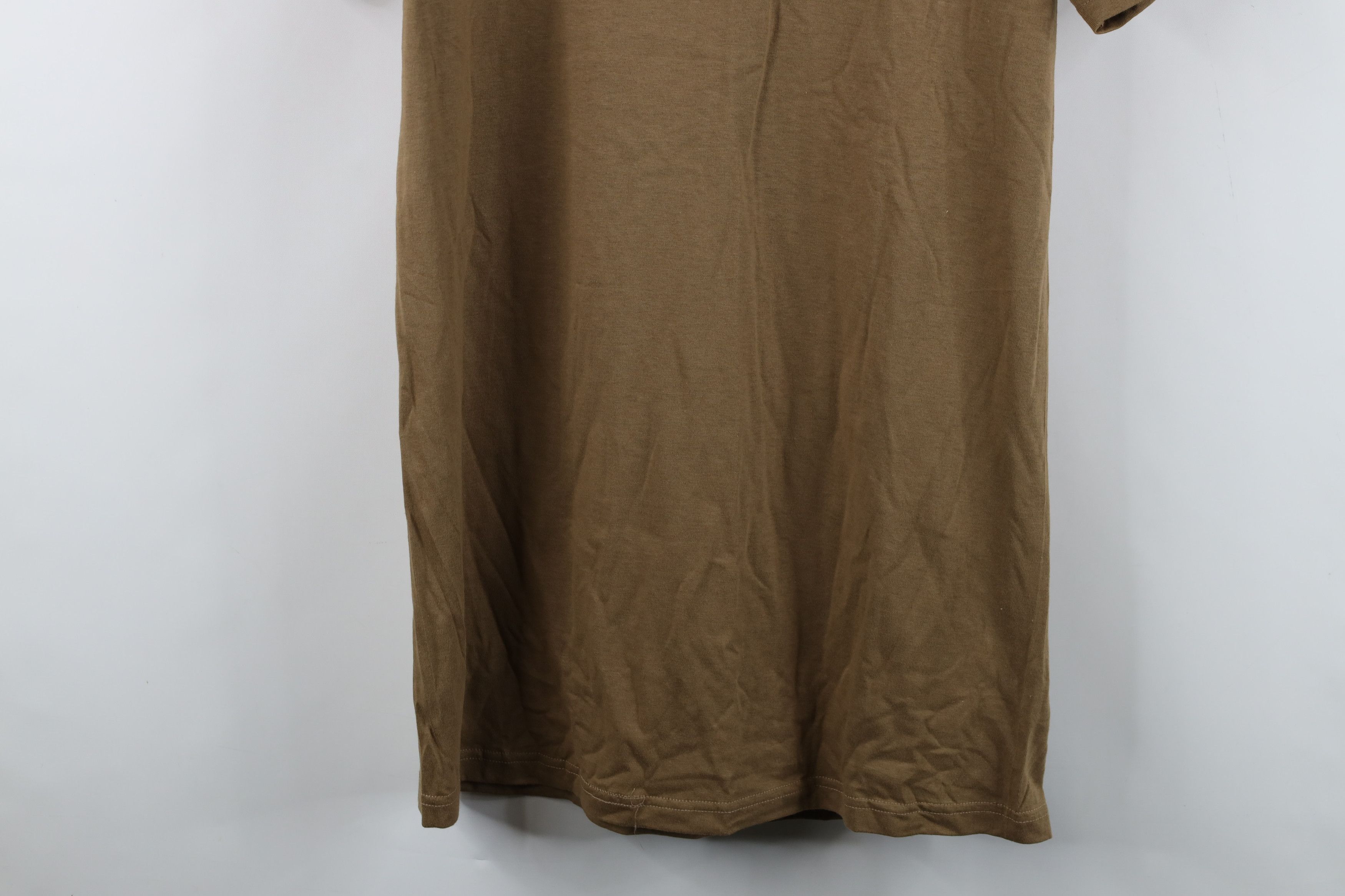 Vintage Vintage 90s Streetwear Blank Cotton Short Sleeve T-Shirt USA Size US L / EU 52-54 / 3 - 12 Thumbnail