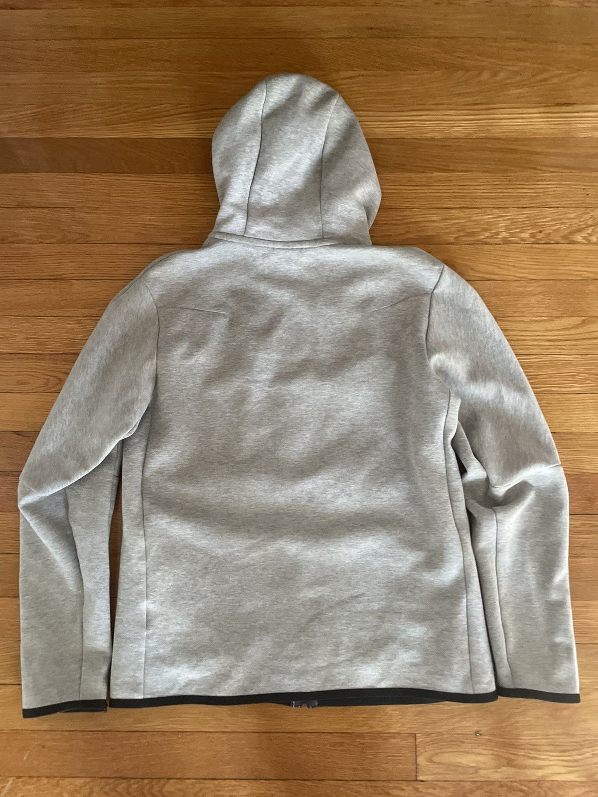 Nike Nike Tech Fleece Gray Zip Hoodie Size US M / EU 48-50 / 2 - 3 Thumbnail