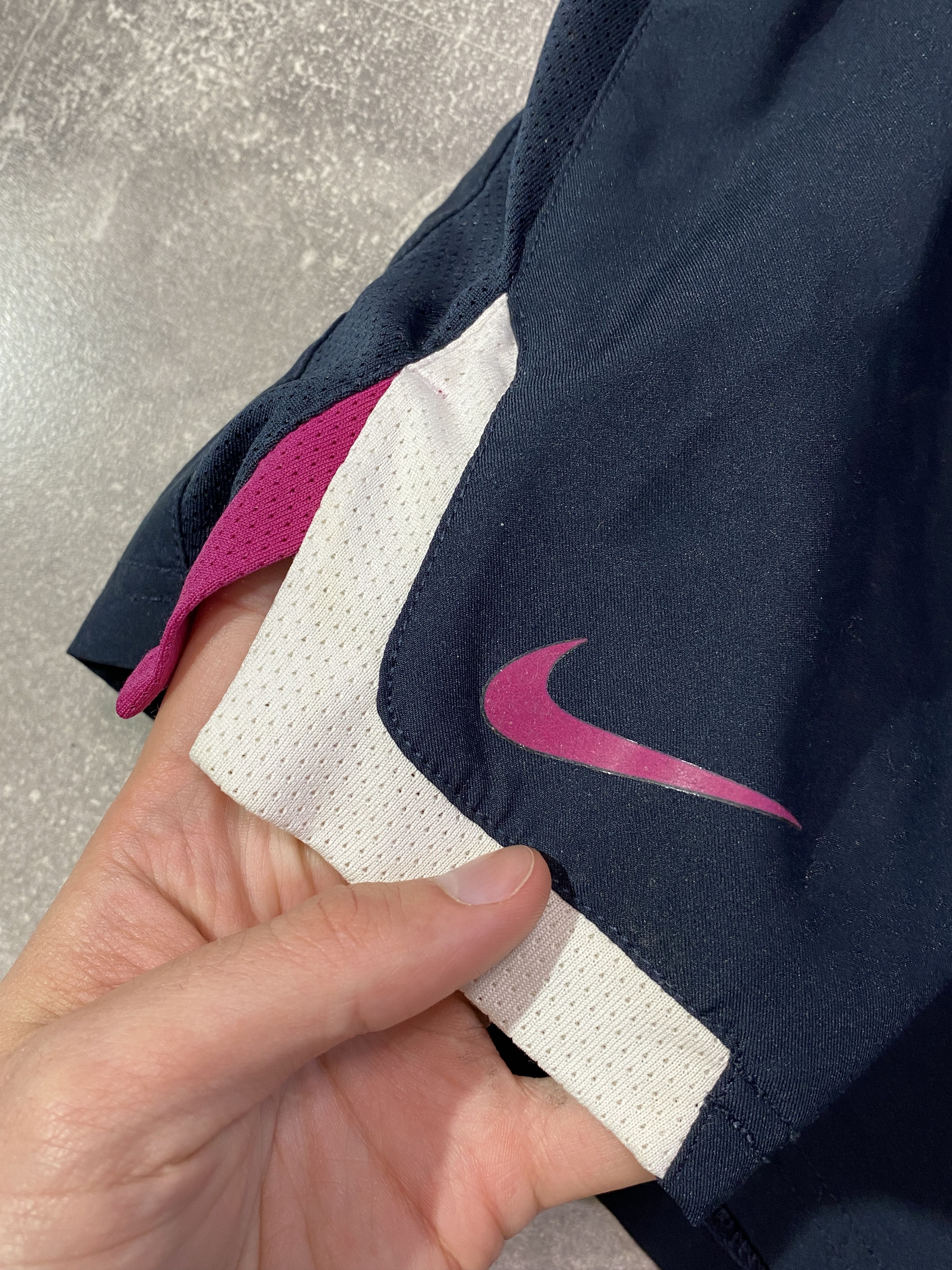 Nike Vintage Y2K Nike Purple Swoosh Shorts Size US 34 / EU 50 - 2 Thumbnail