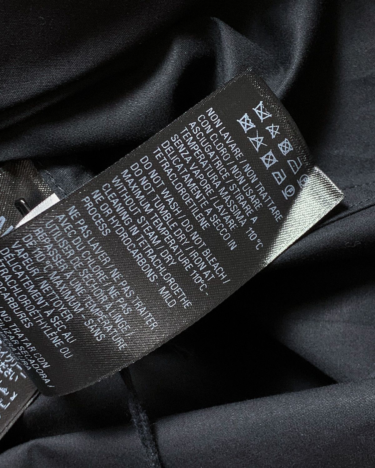 Balenciaga Balenciaga Employee Uniform Buttoned Long-Sleeved Shirt - M Size US M / EU 48-50 / 2 - 7 Thumbnail
