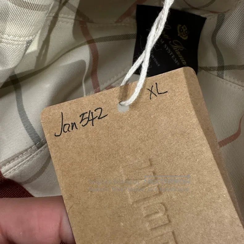 Loro Piana size 60 Emblem embroidered baseball cap