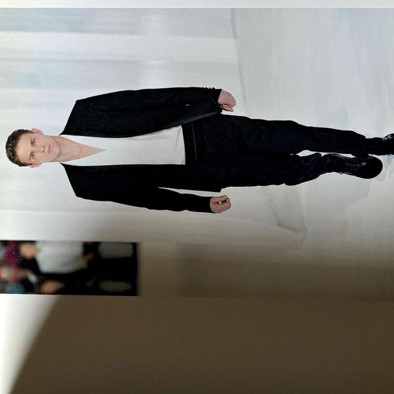 Dior × Hedi Slimane × Kris Van Assche DIOR HOMME autumn winter 2010-2011 look book catalog Size ONE SIZE - 2 Thumbnail