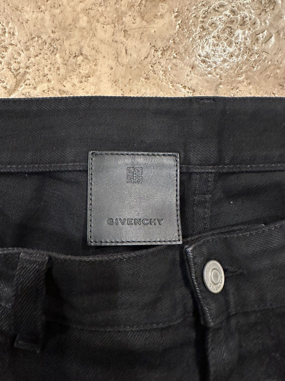 Givenchy Givenchy x Matthew Williams Wax Coated Shiny Black Denim Size US 34 / EU 50 - 4 Thumbnail
