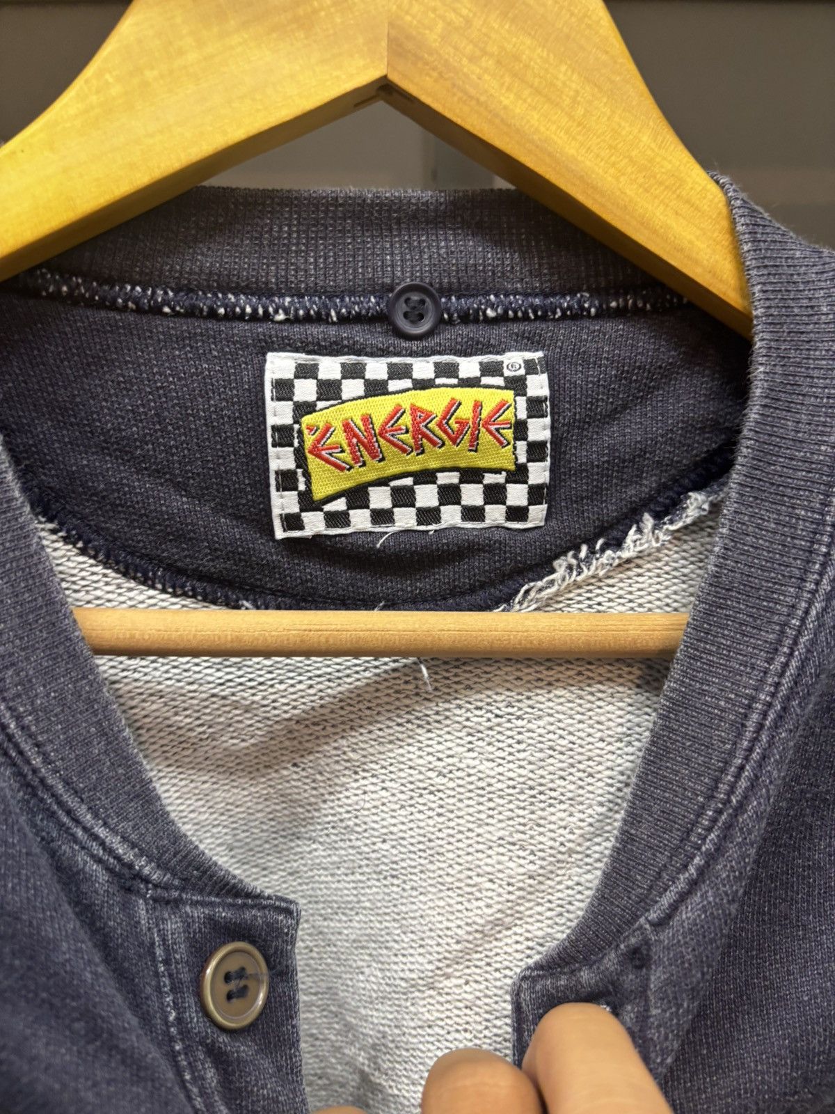 Energie × Vintage Vintage y2k sunfaded Energie crewneck Size US L / EU 52-54 / 3 - 6 Thumbnail