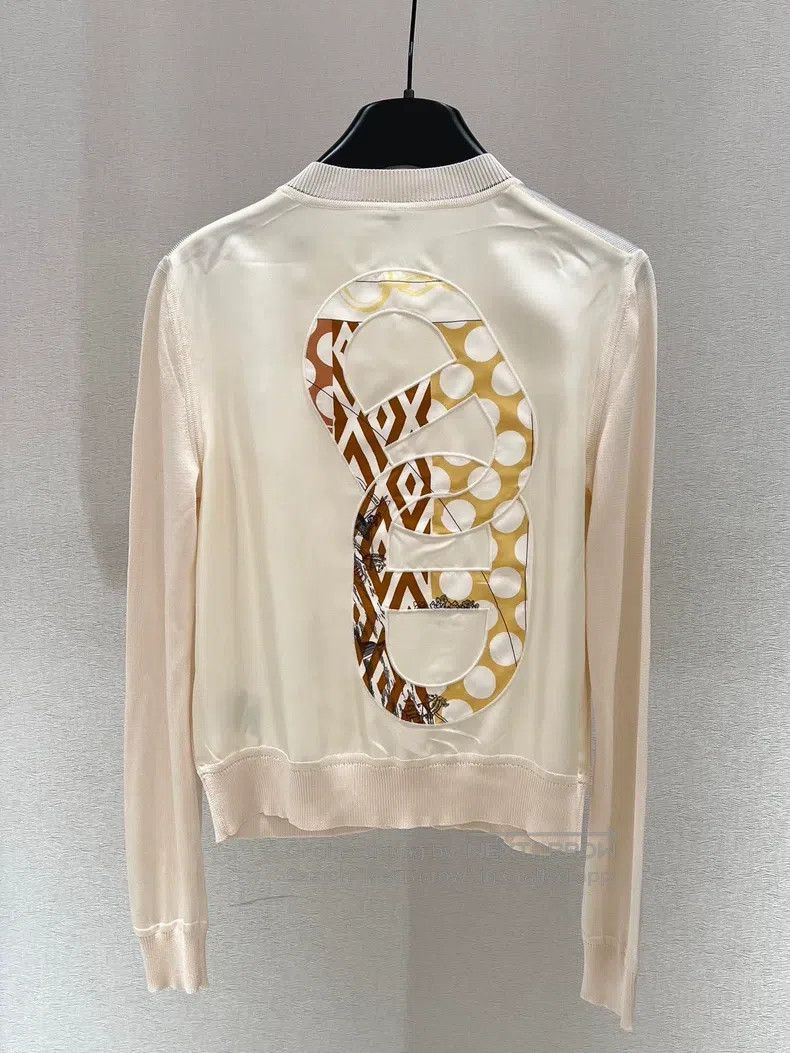 Hermes Hermes Beige pig nose cardigan Size XS / US 0-2 / IT 36-38 - 2 Thumbnail