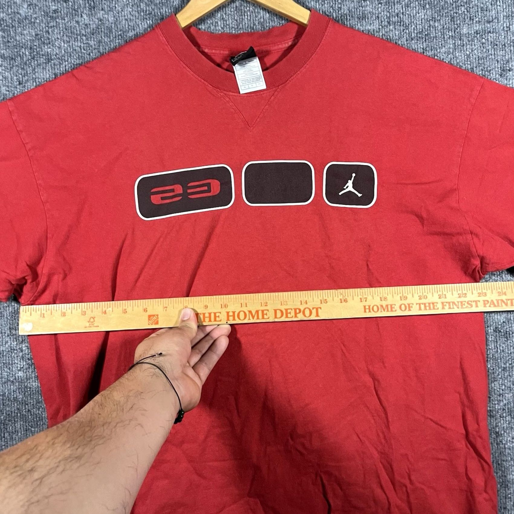 Jordan Brand VINTAGE Y2K Jumpman Air Jordan T-Shirt Men’s XL Red Nike Shirt 90s Hip Hop Size US XL / EU 56 / 4 - 4 Thumbnail