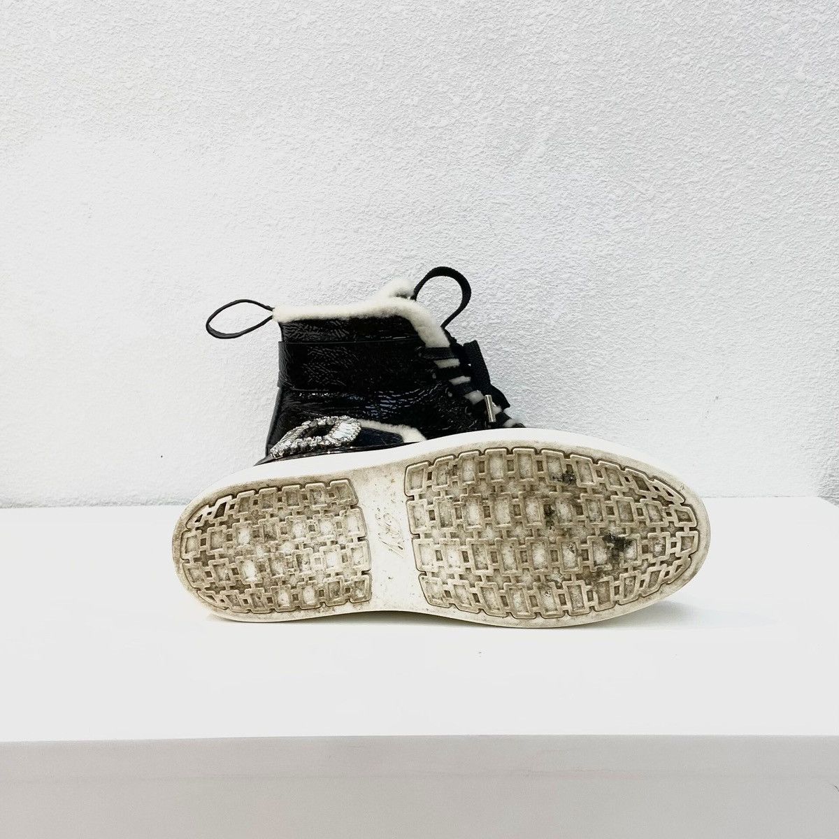 Roger Vivier Roger Vivier Viv' Run Strass Buckle sneakers Size US 4 / IT 34 - 4 Thumbnail