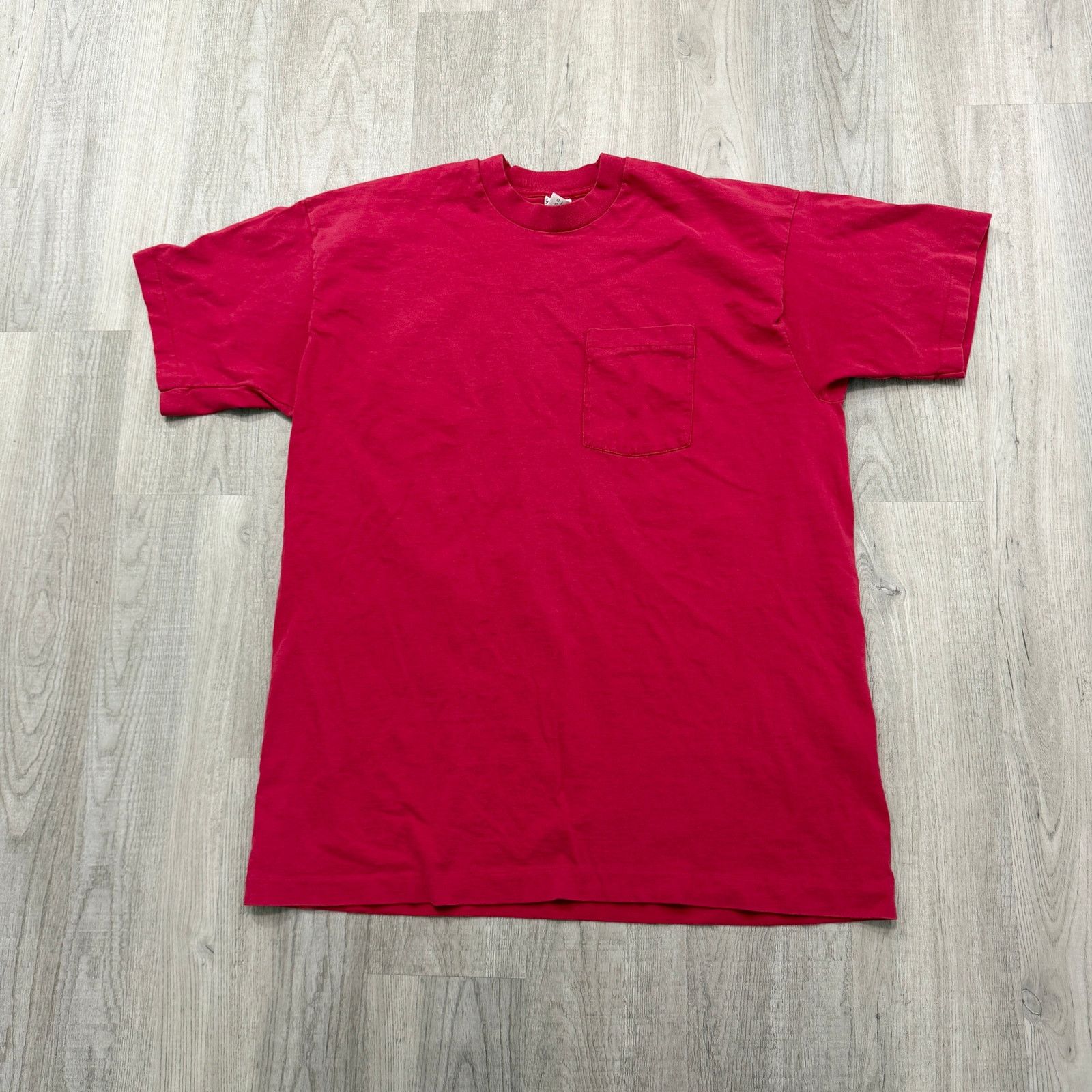 Vintage Vintage Fruit of the Loom Pocket Shirt Men's 2XL Red 90s Size US XXL / EU 58 / 5 - 1 Thumbnail
