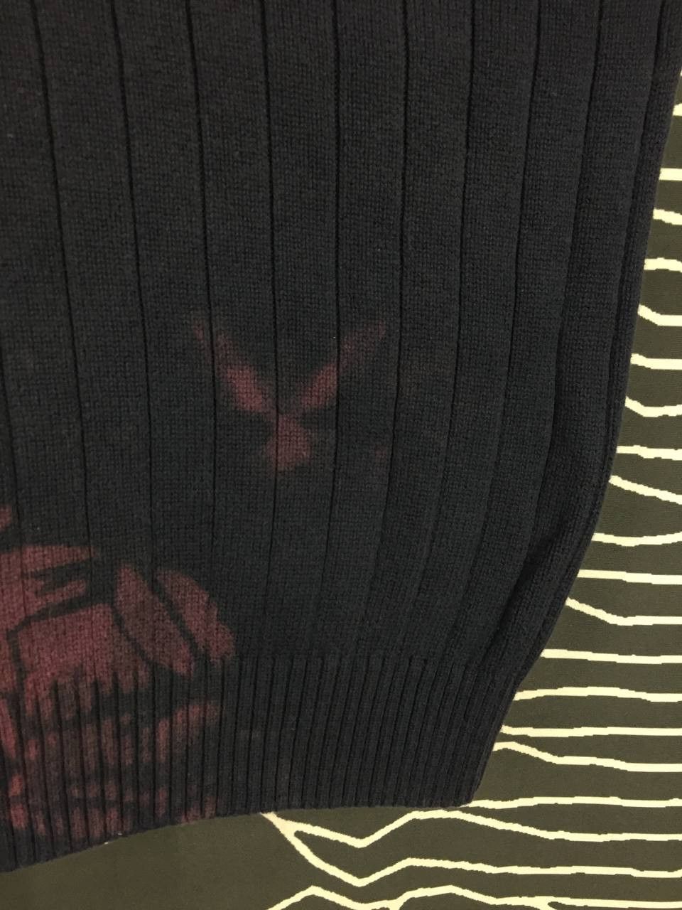 Ralph Lauren Vtg Distressed Ralph Lauren Cropped Fit Knit Sweater Size US M / EU 48-50 / 2 - 5 Thumbnail