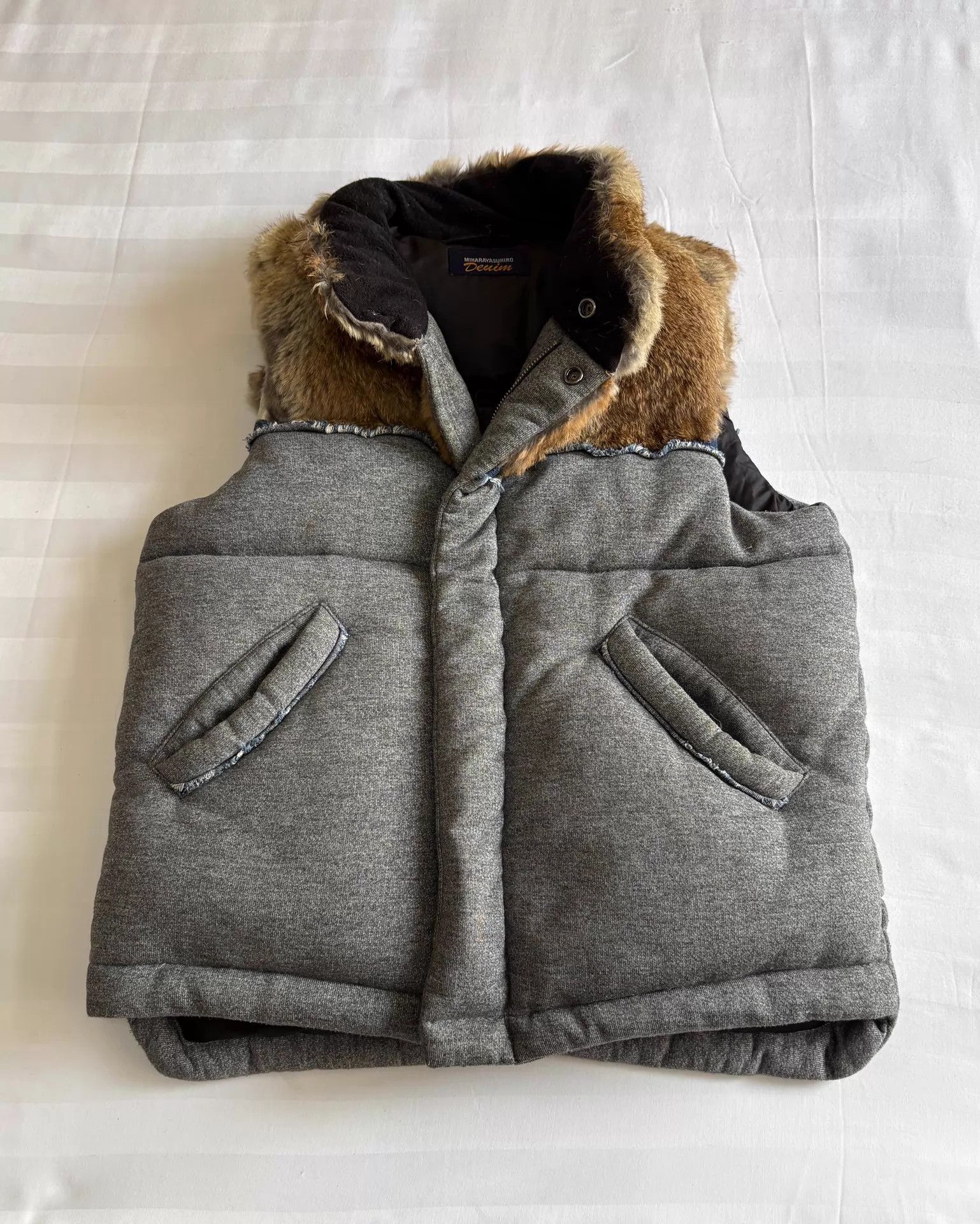 Maison MIHARA YASUHIRO MIHARA YASUHIRO Vintage Partial Rabbit Fur Down Vest Size ONE SIZE - 6 Thumbnail