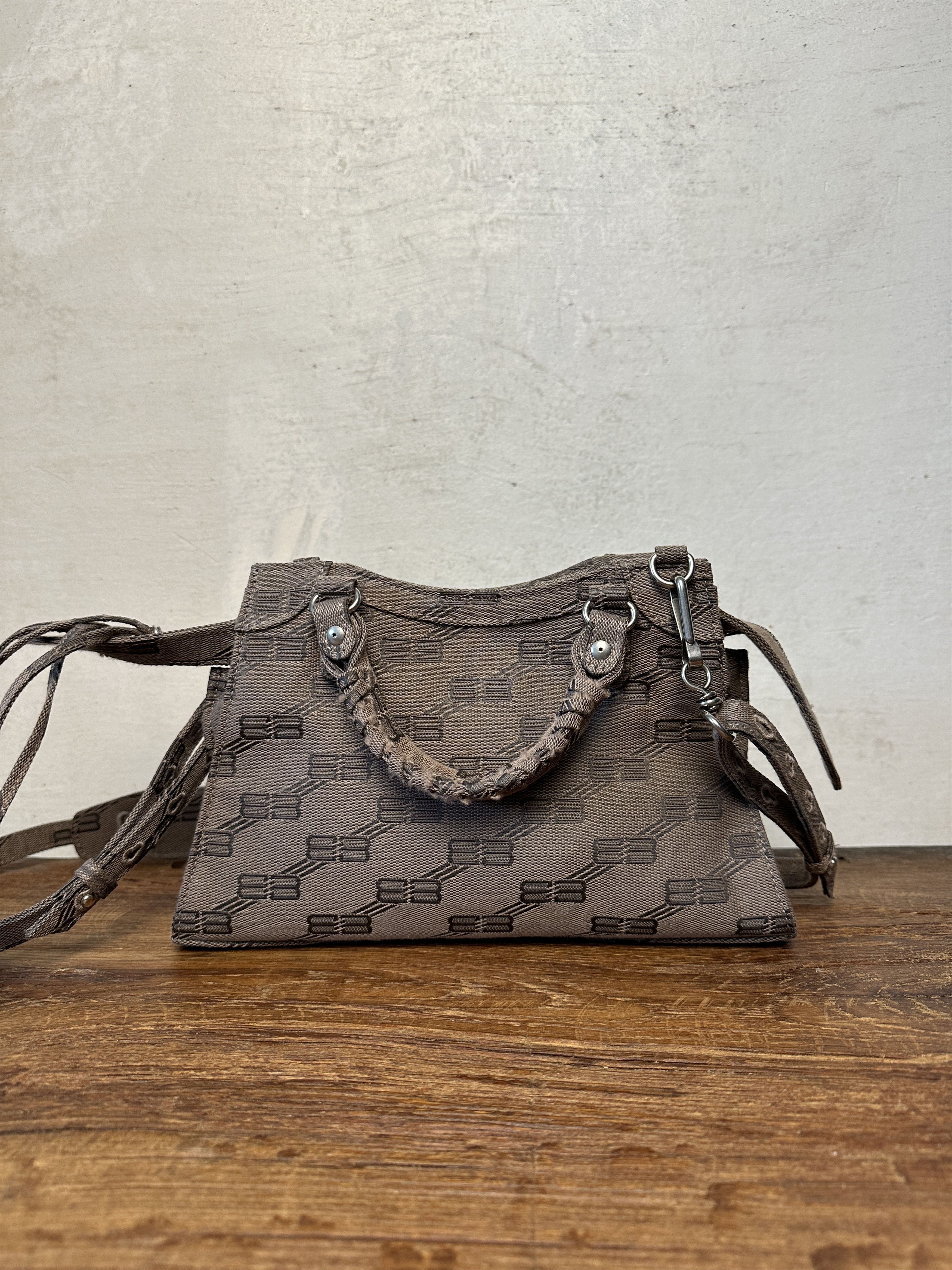 Balenciaga Balenciaga Neo Cagole City XS Canvas Tote Bag Size ONE SIZE - 22 Thumbnail