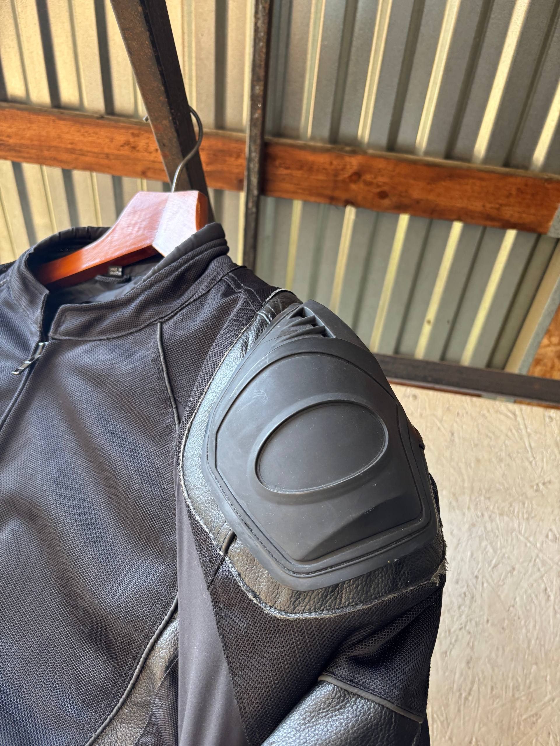 Sports Specialties Büse MOTO Racing Protect Suit Jacket+Pants+Lining IXS Size US M / EU 48-50 / 2 - 9 Thumbnail