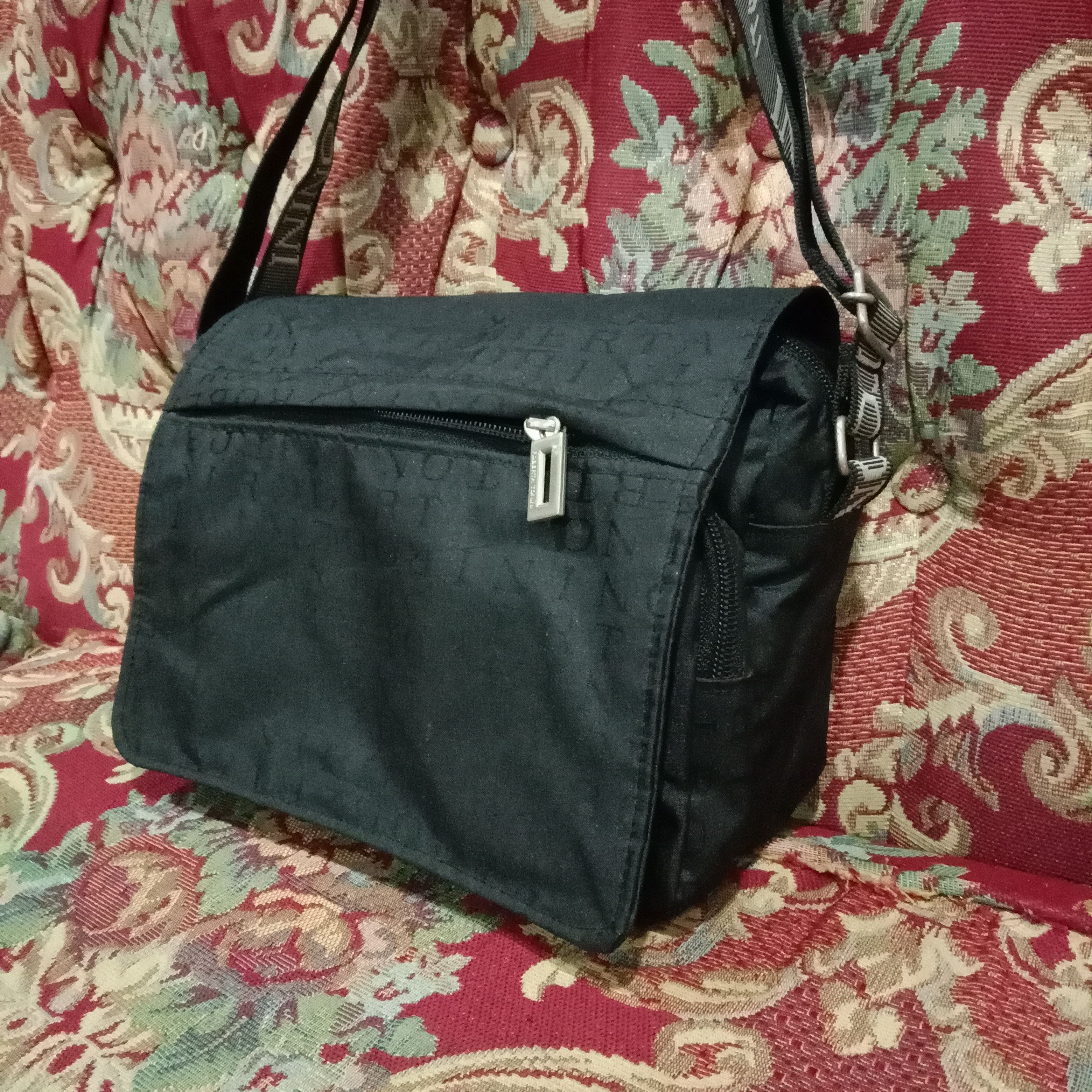 Vintage Vintage Roberta Tonini Italy Crossbody Bag Size ONE SIZE - 5 Thumbnail