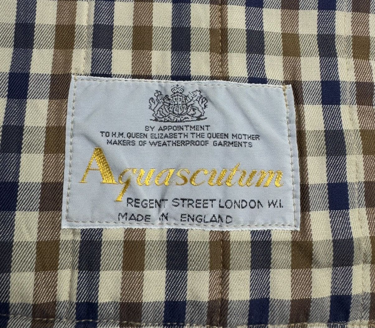 Aquascutum Aquascutum Padded Jacket Round Neck House Check Lining Size L / US 10 / IT 46 - 9 Thumbnail