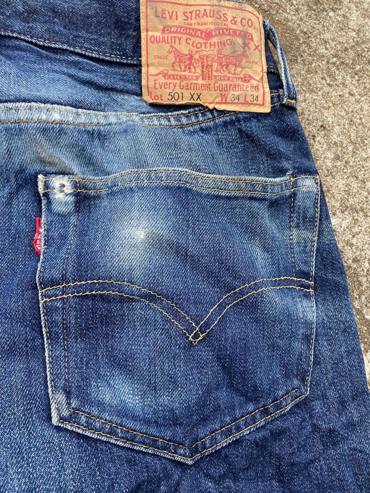 Levi's Vintage Clothing Levis 501XX Big E Made in Turkey Size US 31 - 12 Thumbnail