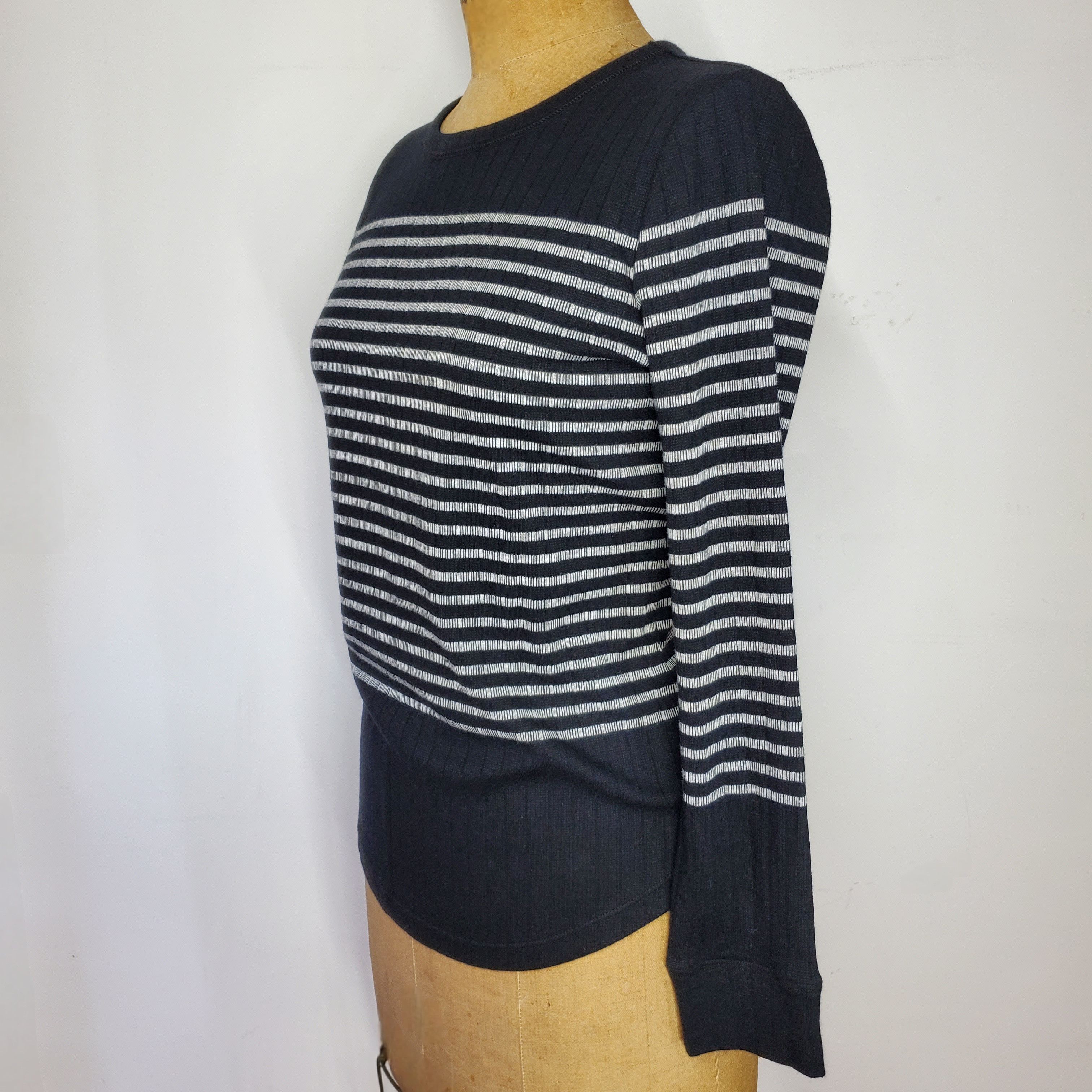 Talbots T by Talbots Size M Sweater Crew Neck Black White Stripe Size M / US 6-8 / IT 42-44 - 2 Thumbnail