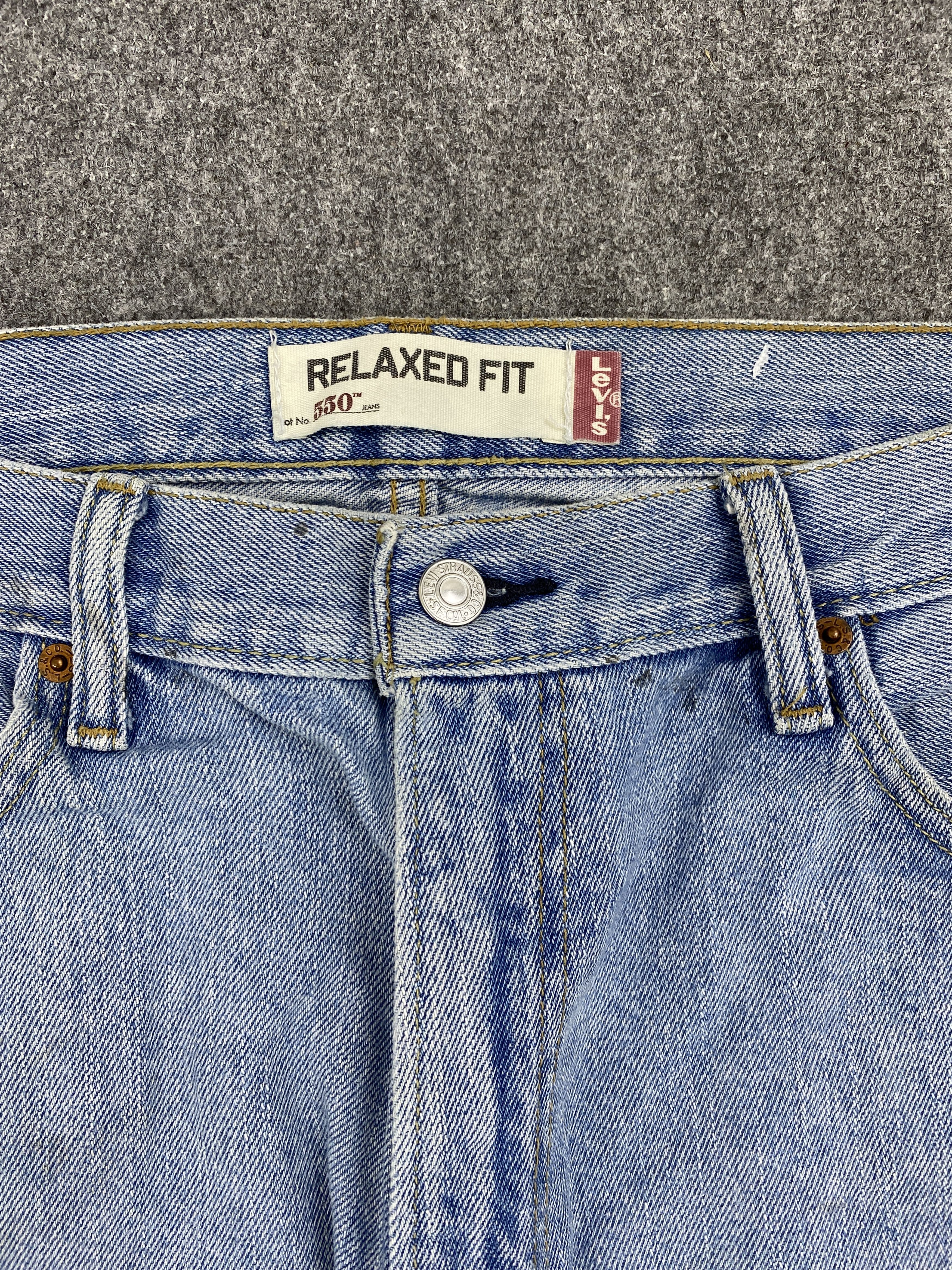 Levi's × Vintage Vintage Levis 550 Light Blue Jeans Size US 36 / EU 52 - 8 Thumbnail
