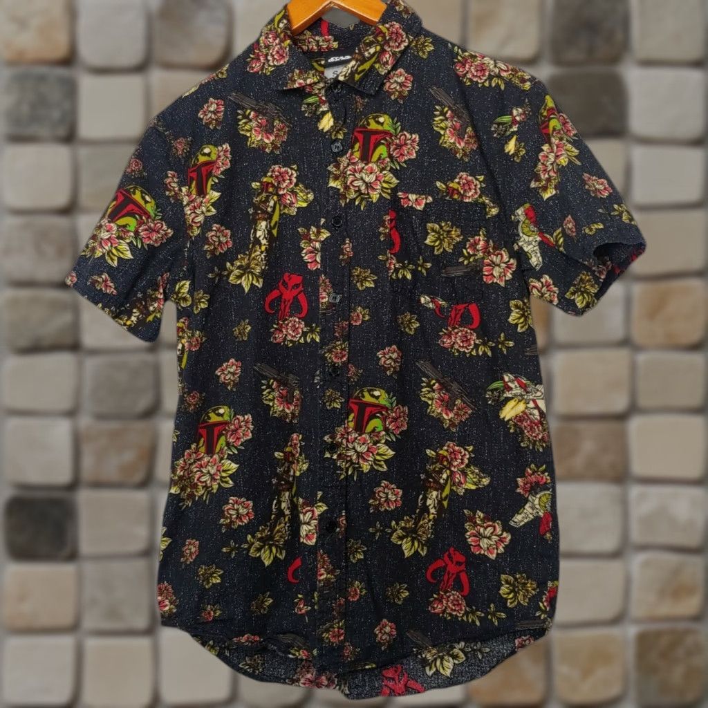 Star Wars Star Wars Boba Fett Shirt Men S Black Floral Galaxy Short Sleeve Button-Up Tropical Film Theme Size US S / EU 44-46 / 1 - 1 Thumbnail