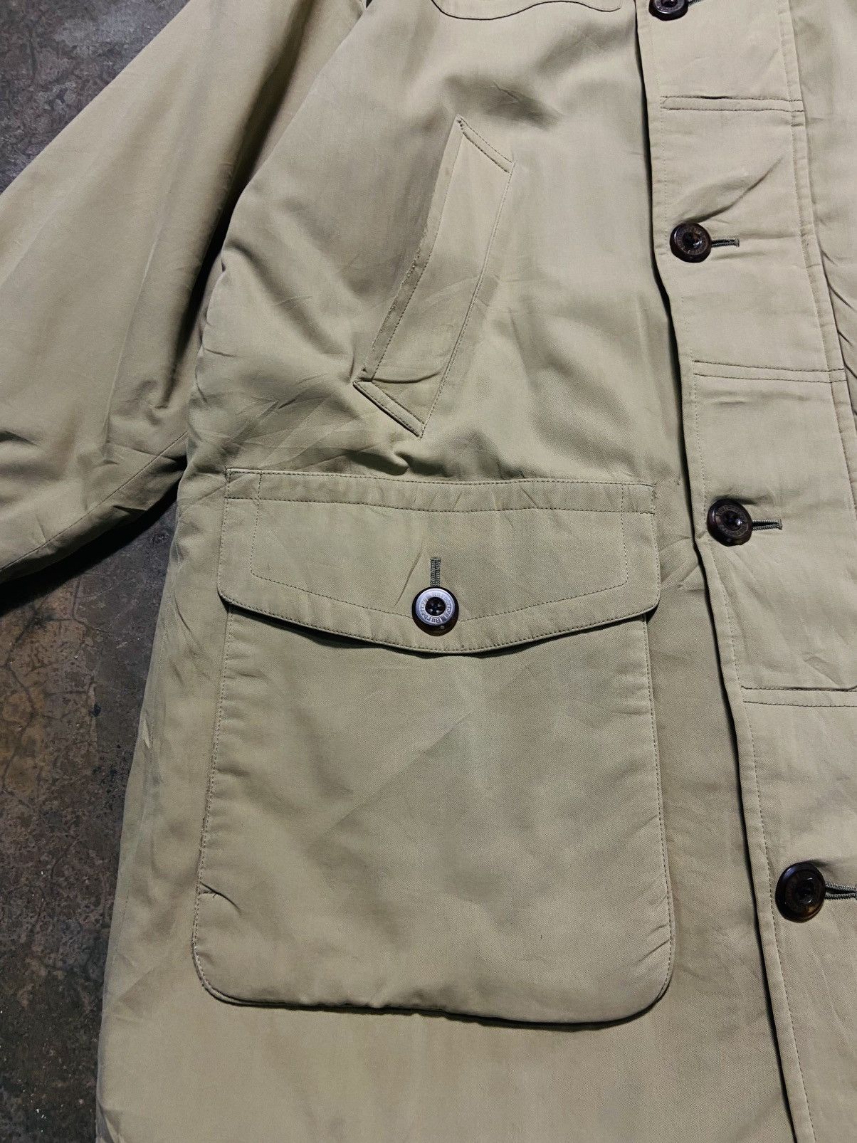 Burberry Vintage Burberry Distressed Jacket Size US L / EU 52-54 / 3 - 7 Thumbnail